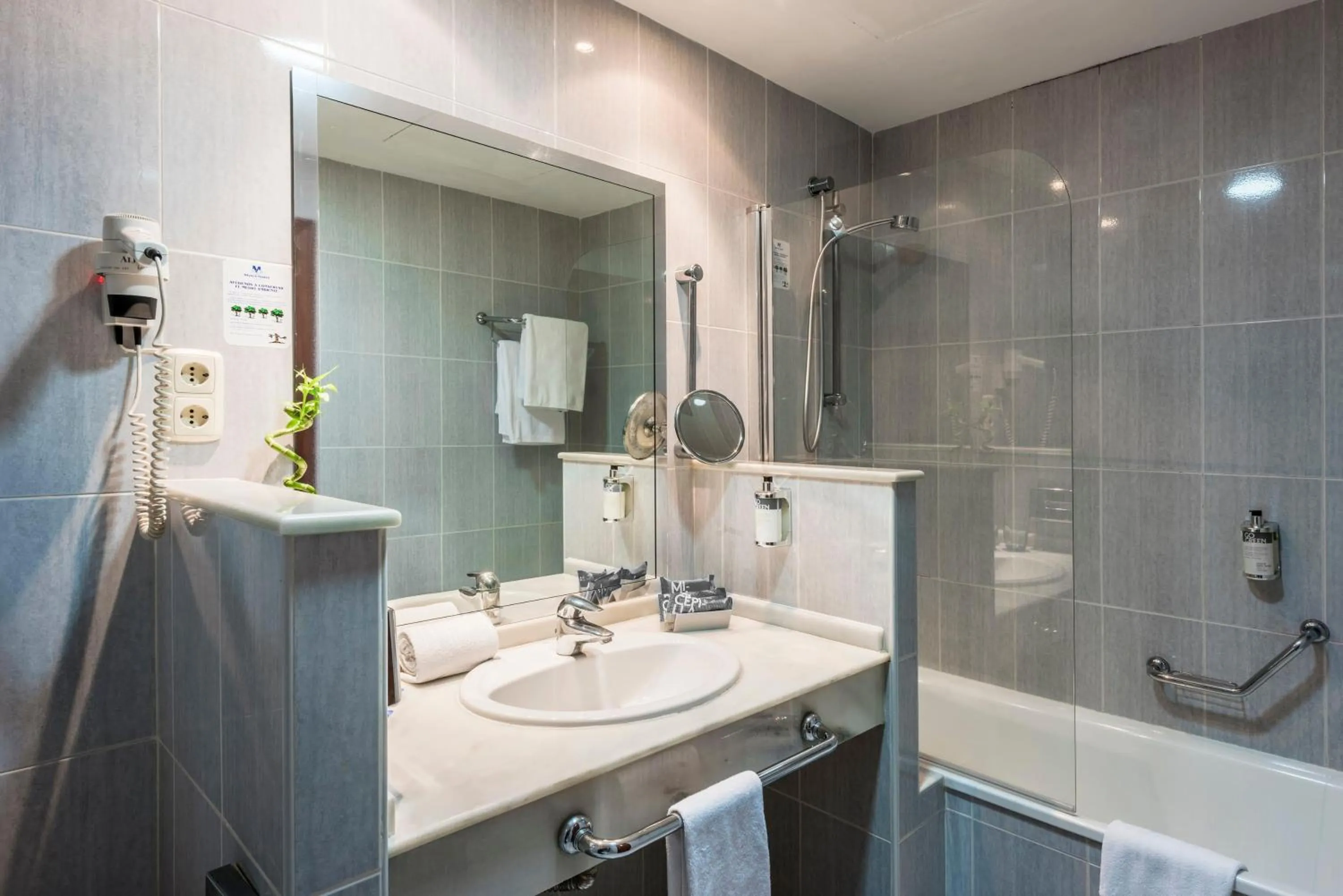 Bedroom in Hotel Melilla Puerto, Affiliated by Meliá