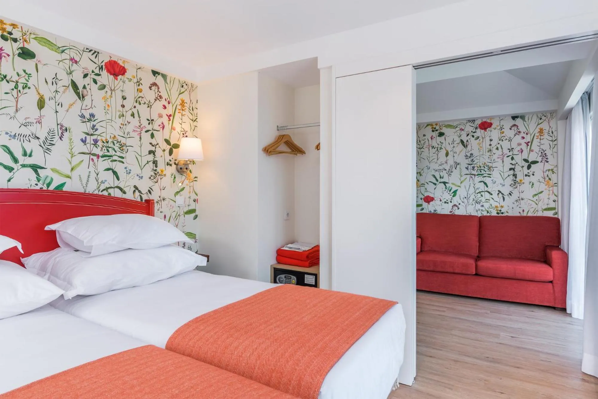 Bedroom, Bed in Pestana Quinta do Arco Nature & Rose Garden Hotel