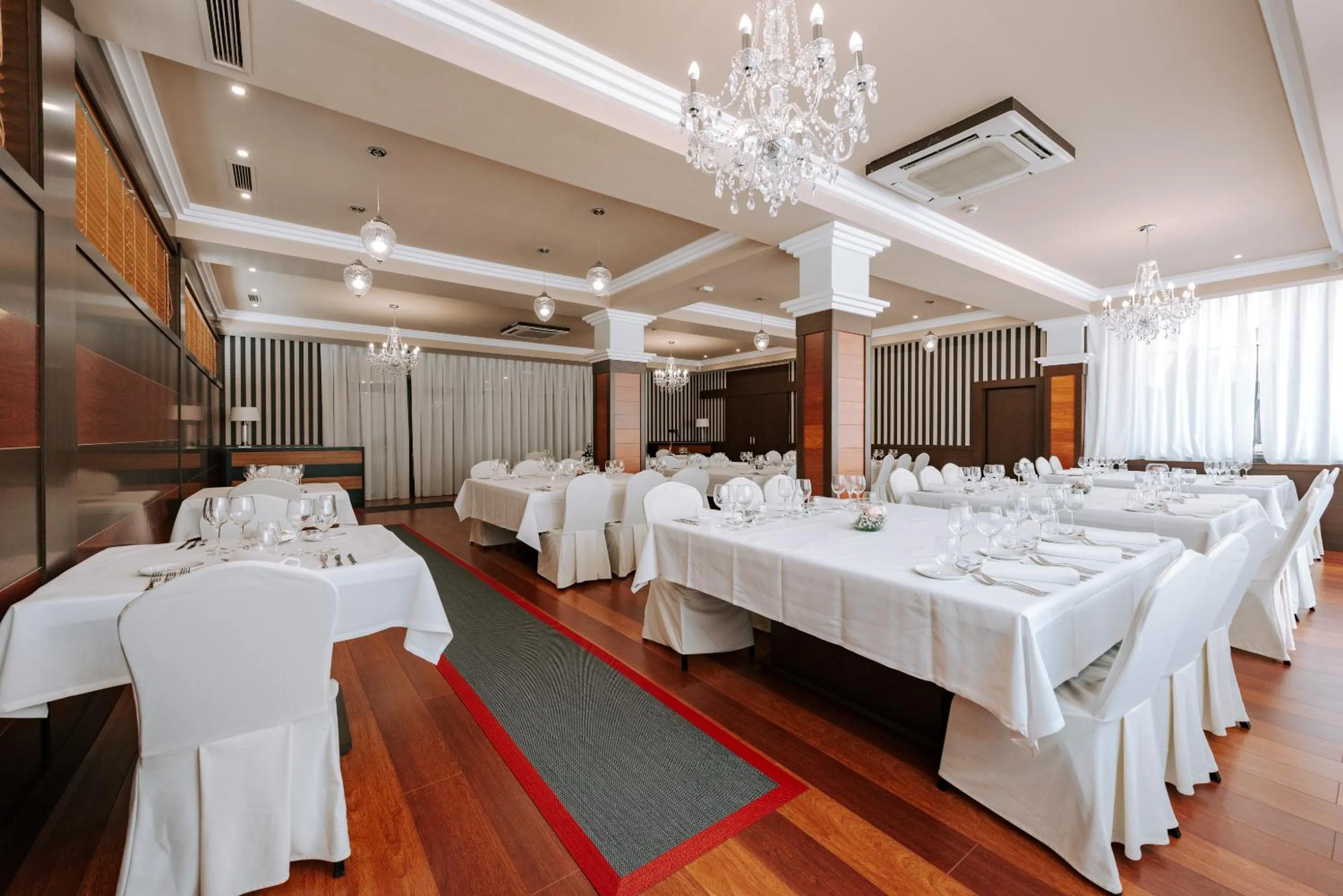 Banquet/Function facilities in Zenit Aparthotel Hall 88