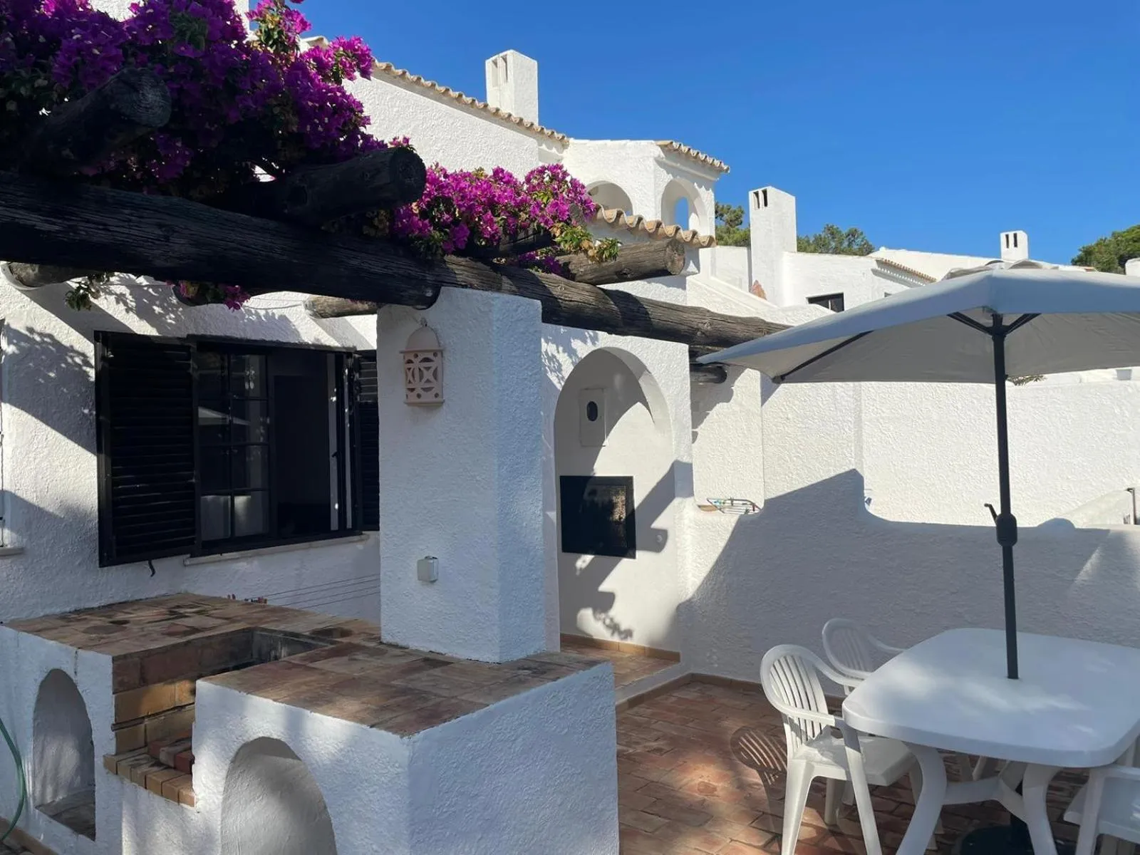 Balcony/Terrace in Apartamentos Honorio - Pool and Garden
