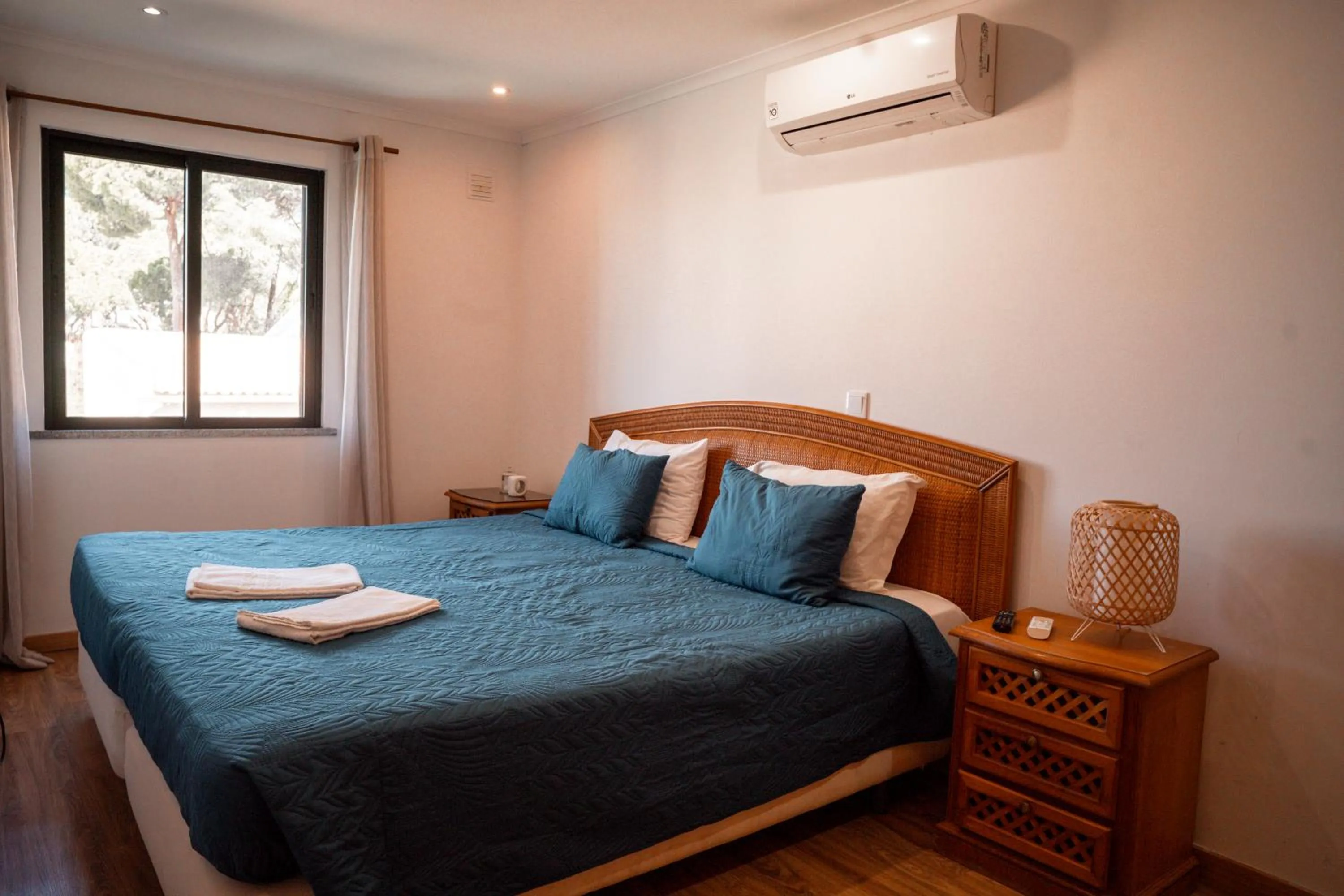 Bed in Apartamentos Honorio - Pool and Garden