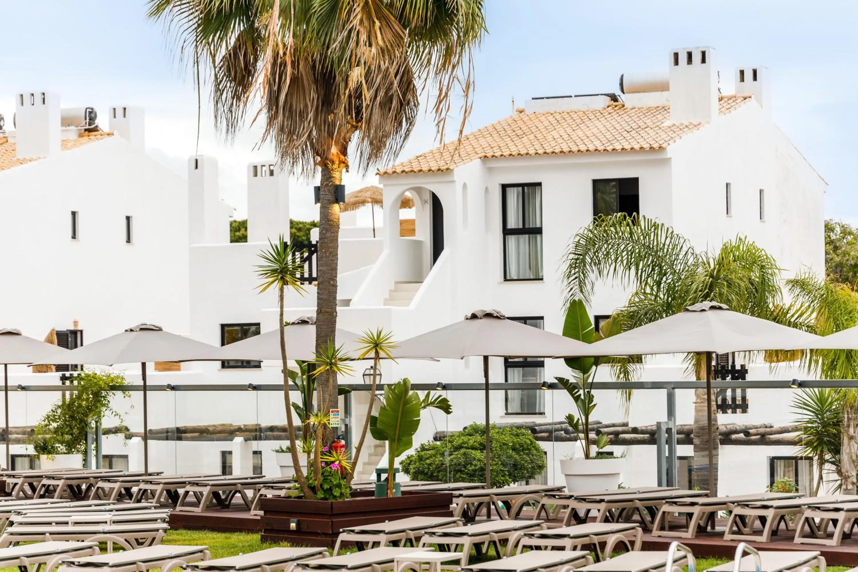 Swimming pool in Apartamentos Honorio - Pool and Garden