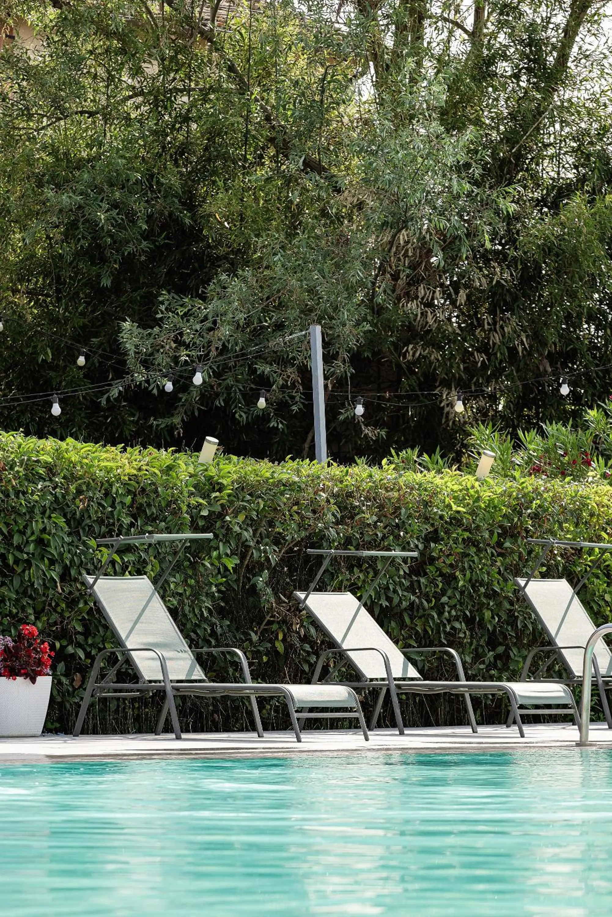 Swimming pool in Gelso Bianco Country Resort