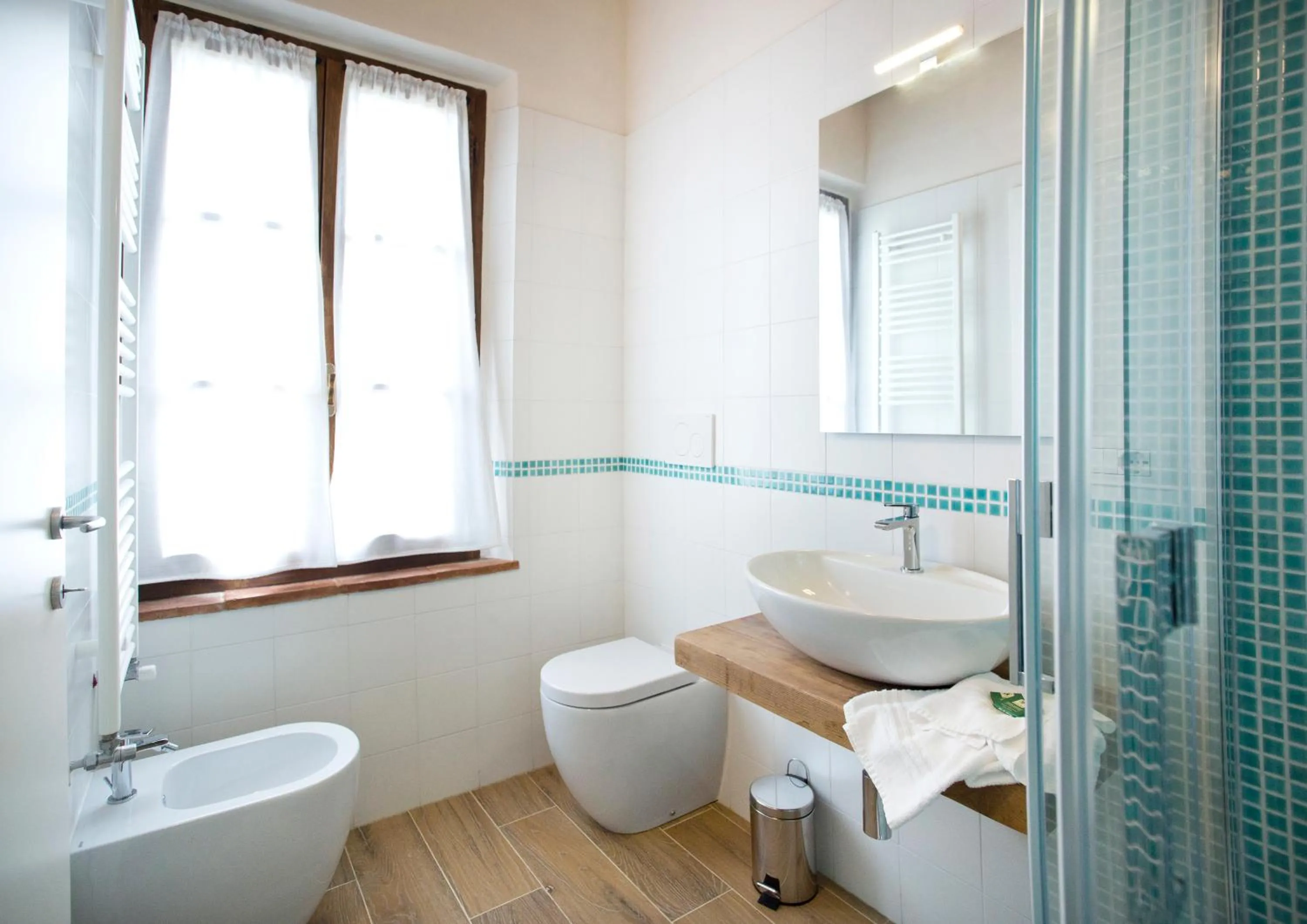 Shower in Casale San Galgano