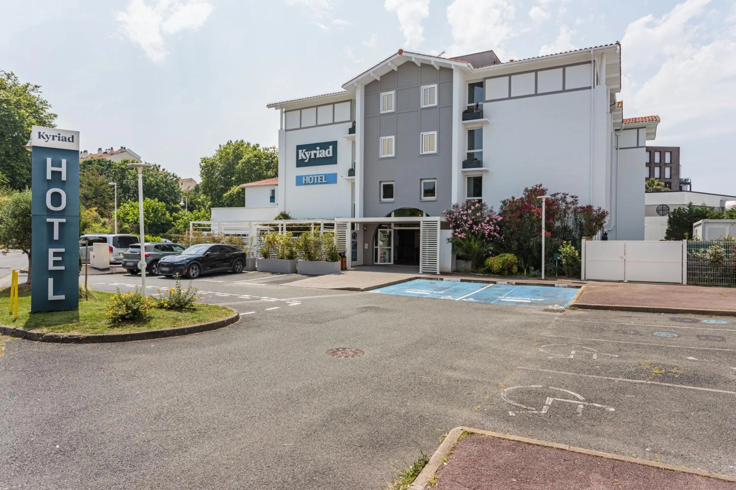 Property building in Kyriad Anglet - Biarritz