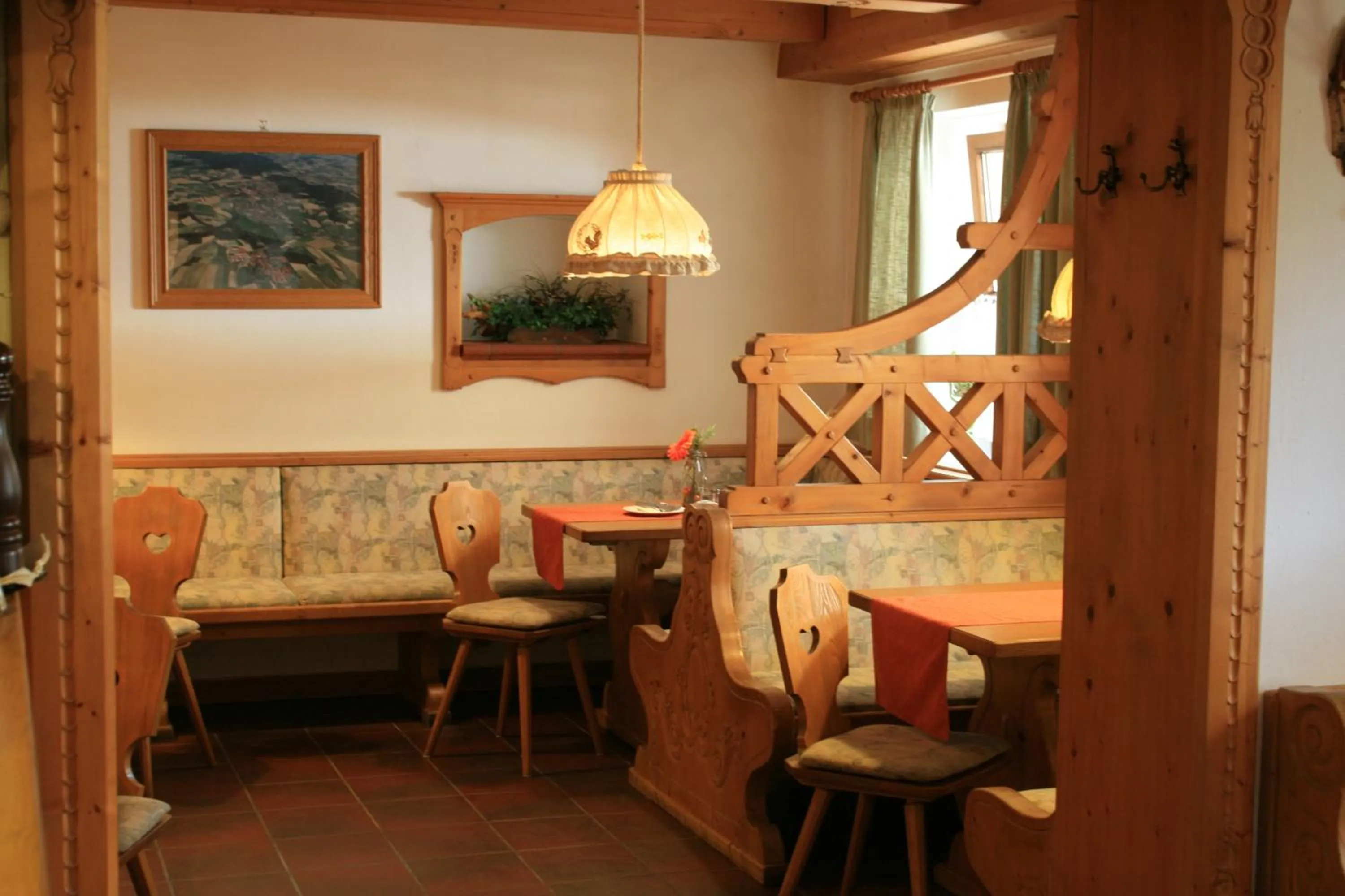 Restaurant/places to eat in Waldpension Jägerstüberl