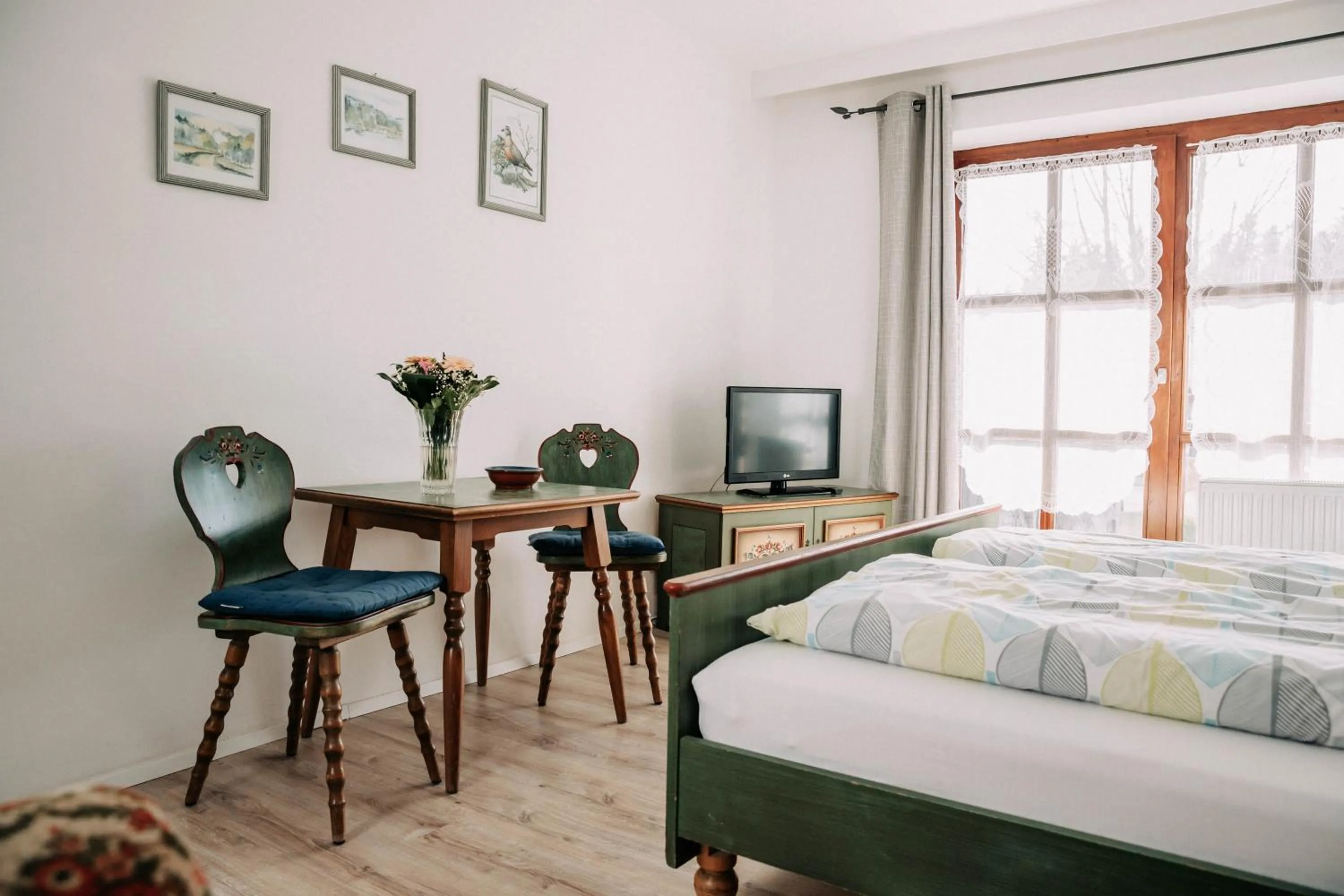 Photo of the whole room, Bed in Waldpension Jägerstüberl
