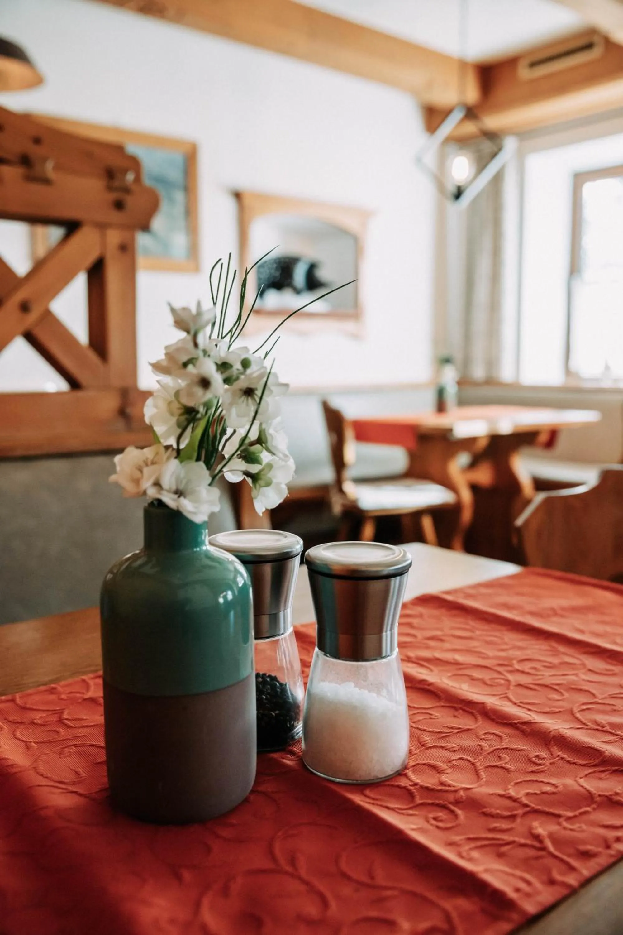 Restaurant/places to eat in Waldpension Jägerstüberl