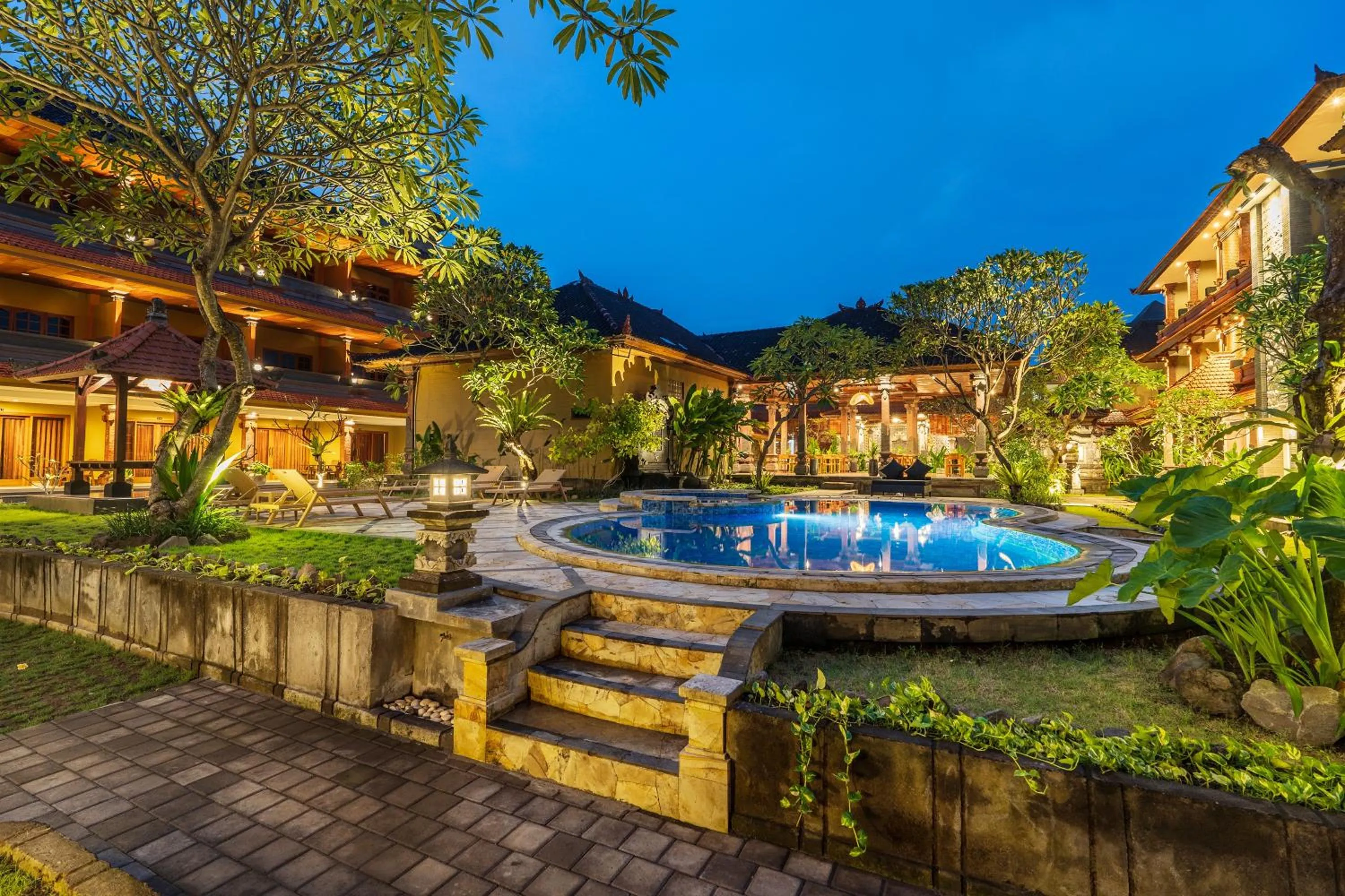 Swimming pool in Suka Beach Inn