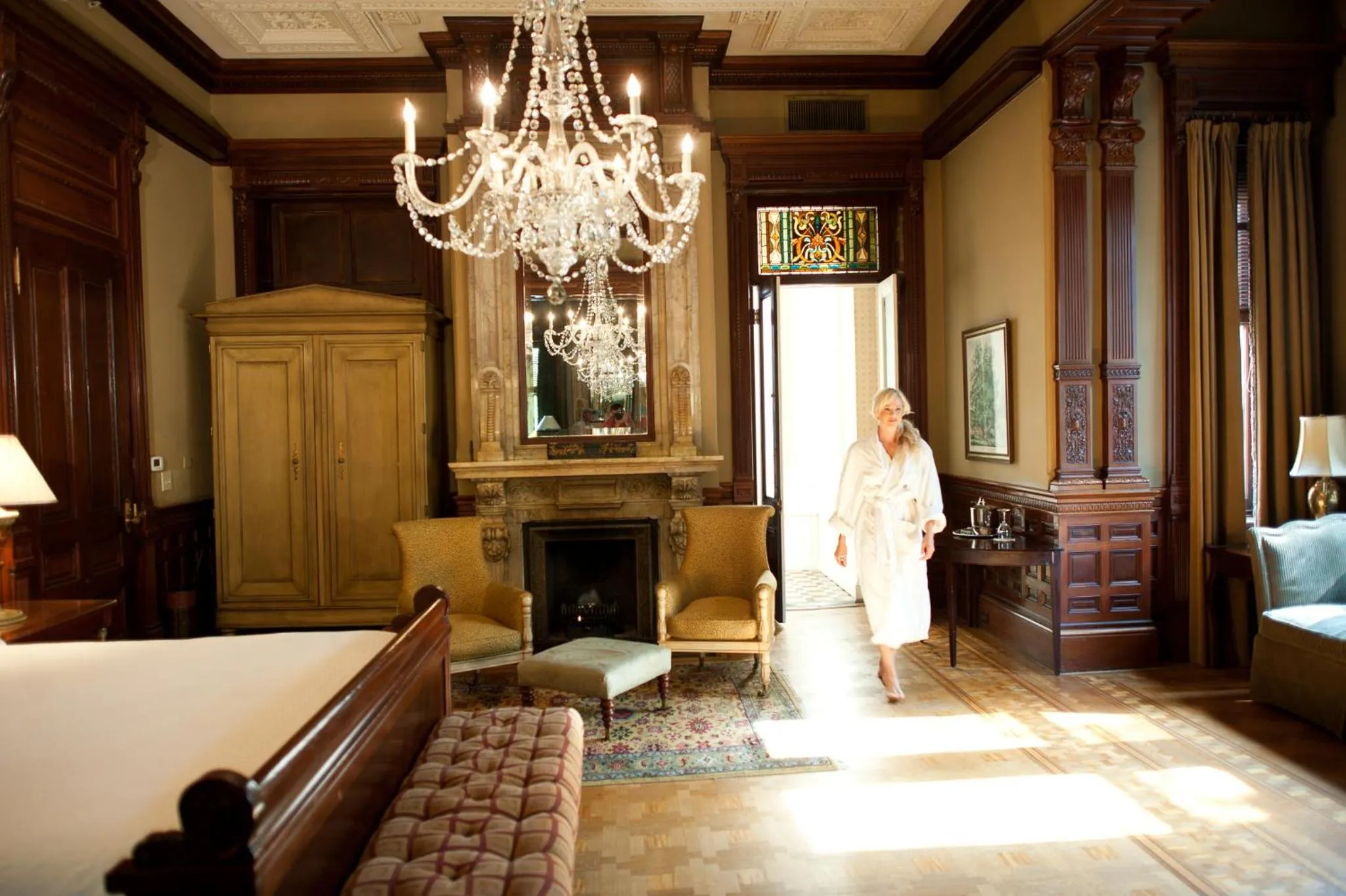 Photo of the whole room in Wentworth Mansion