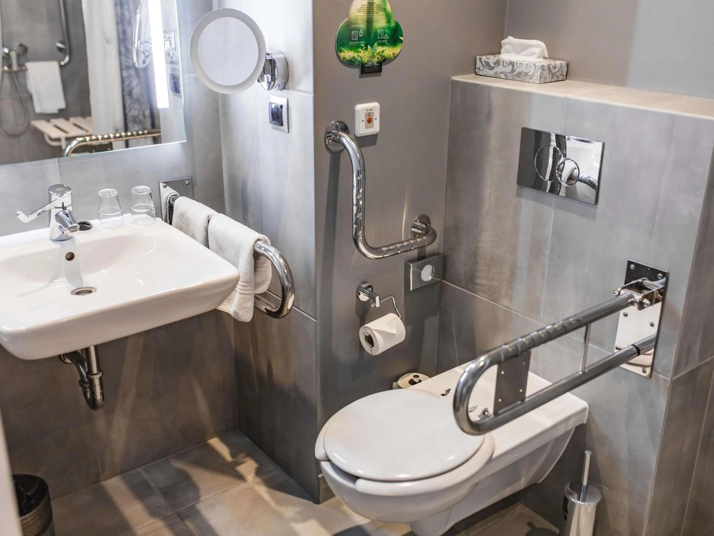 Bedroom in Novotel Wrocław Centrum