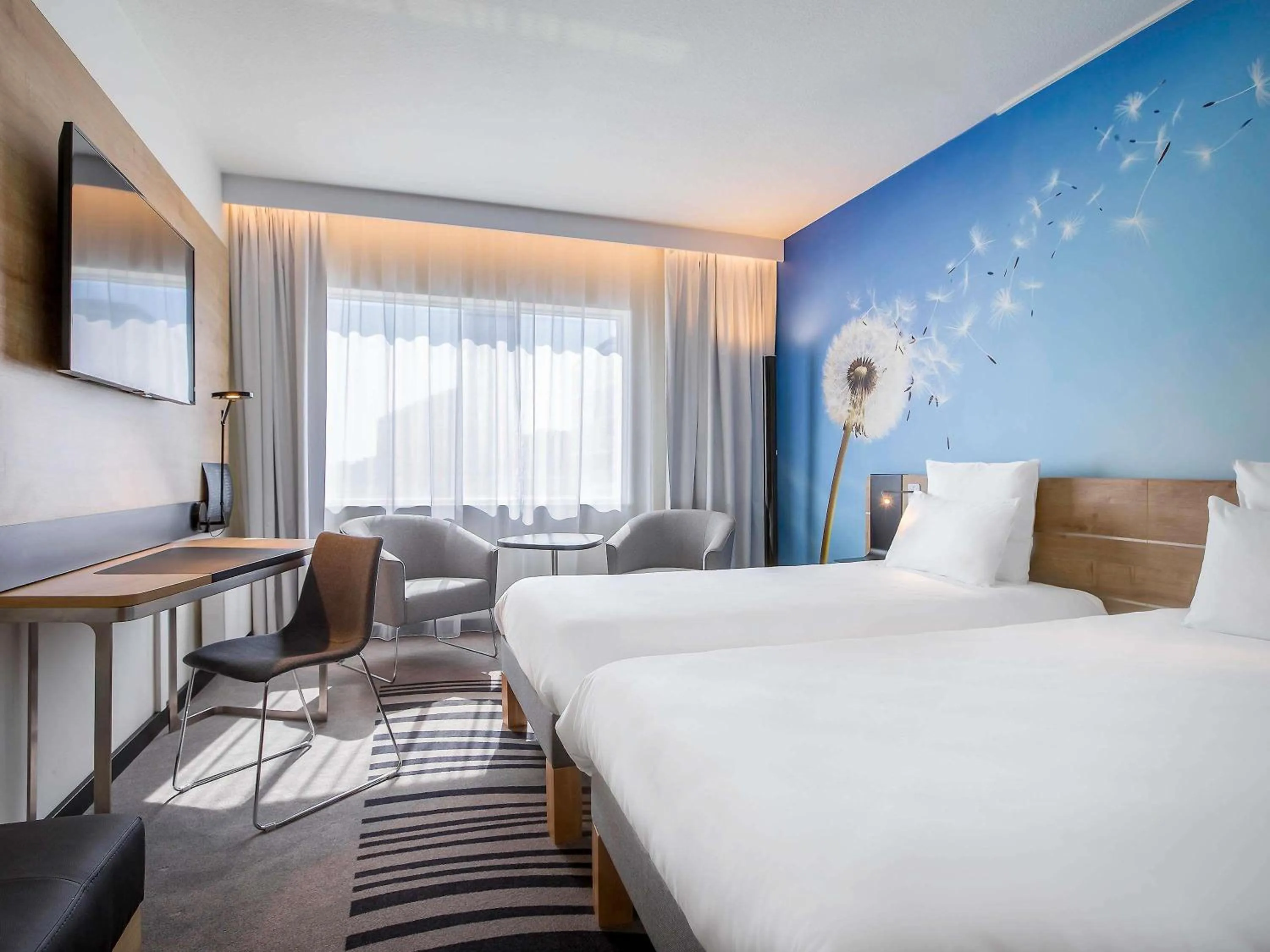 Bedroom, Bed in Novotel Wrocław Centrum