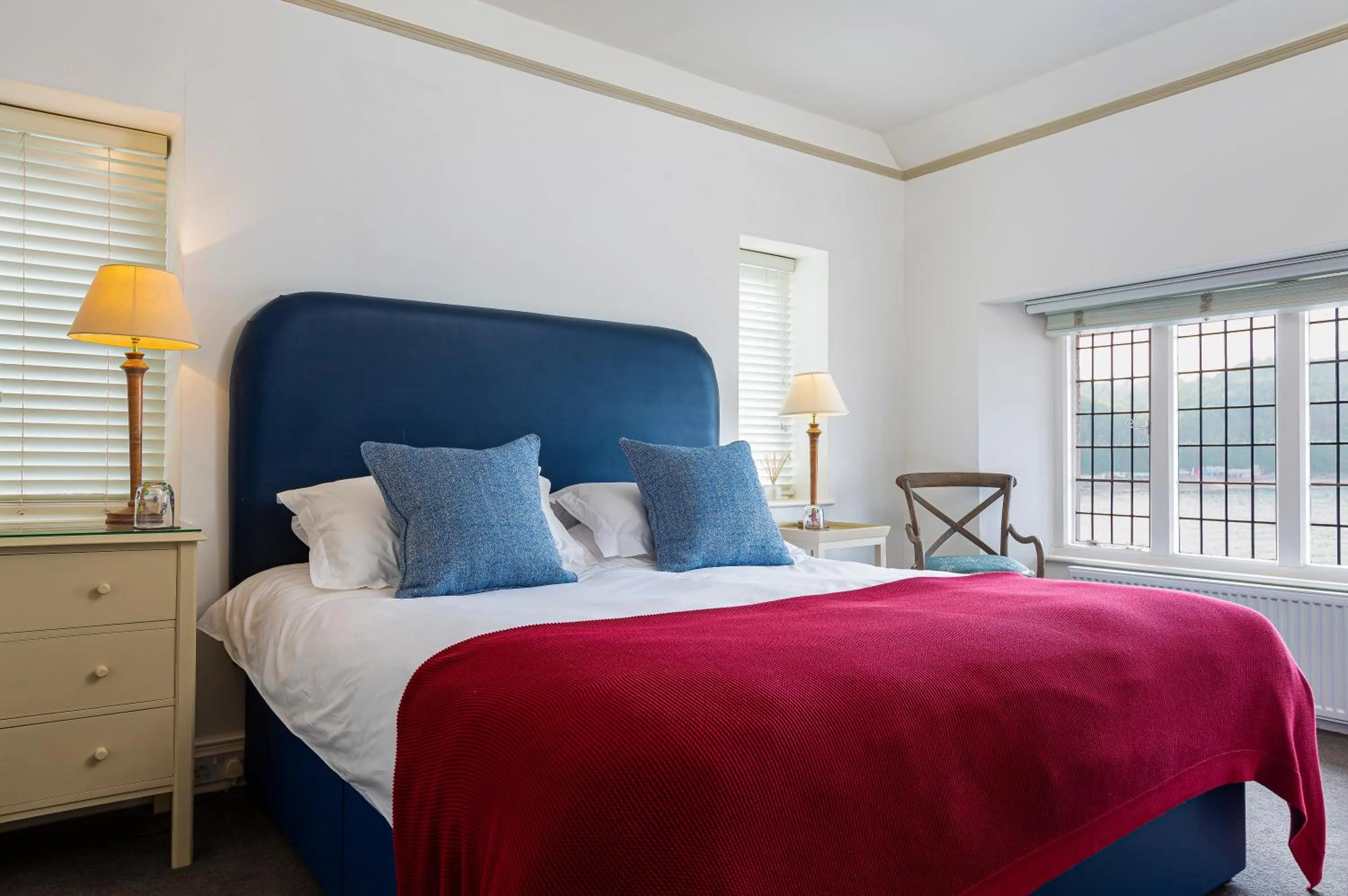 Bed in Cary Arms & Spa