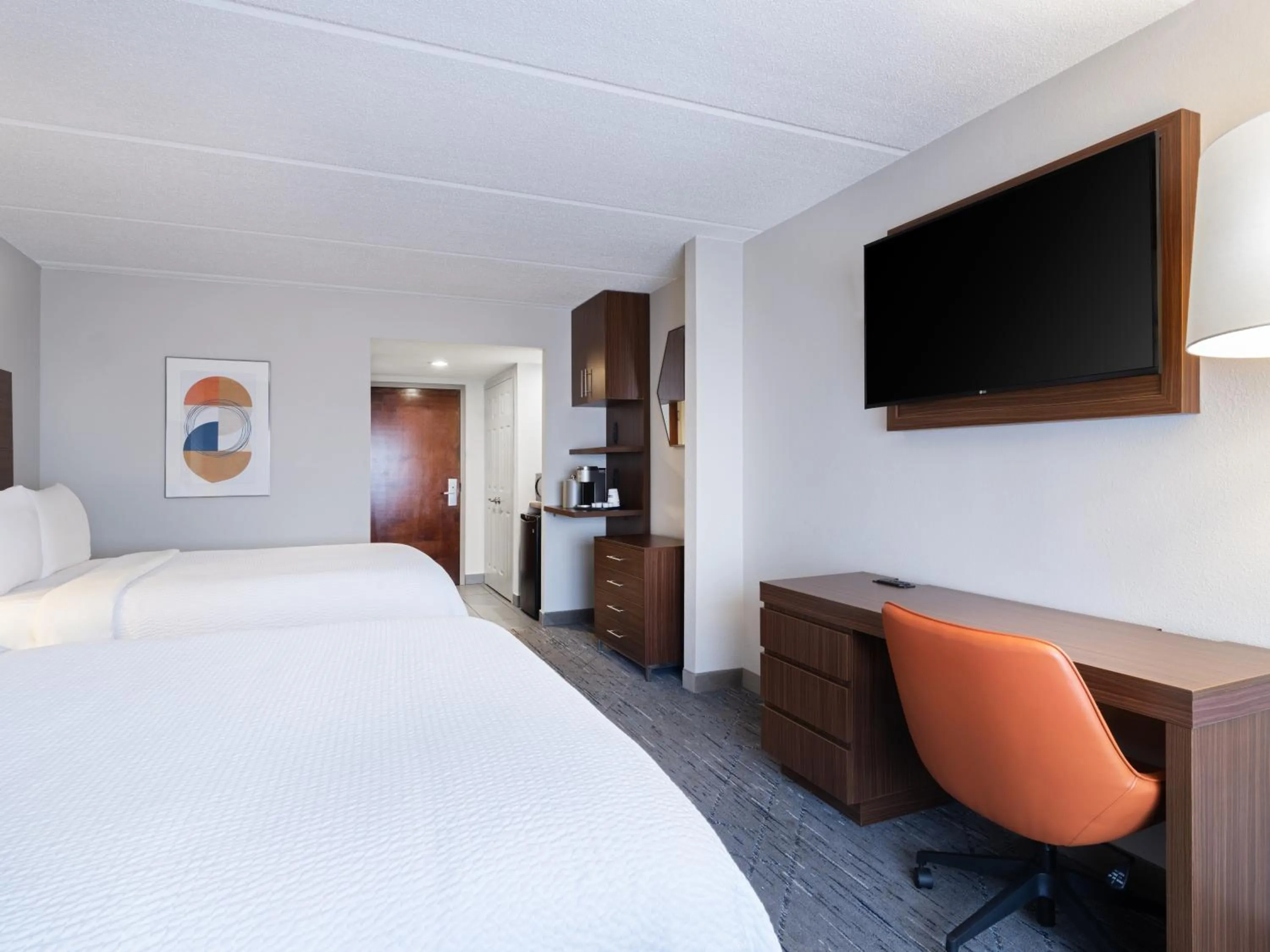 Bed in Holiday Inn Express & Suites Augusta West - Ft Gordon Area by IHG