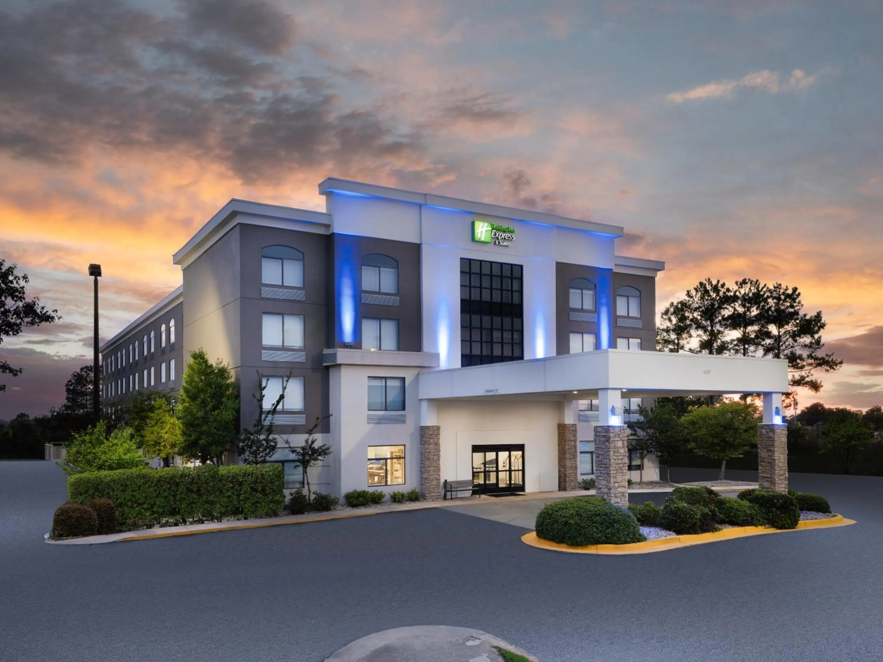 Property building in Holiday Inn Express & Suites Augusta West - Ft Gordon Area by IHG
