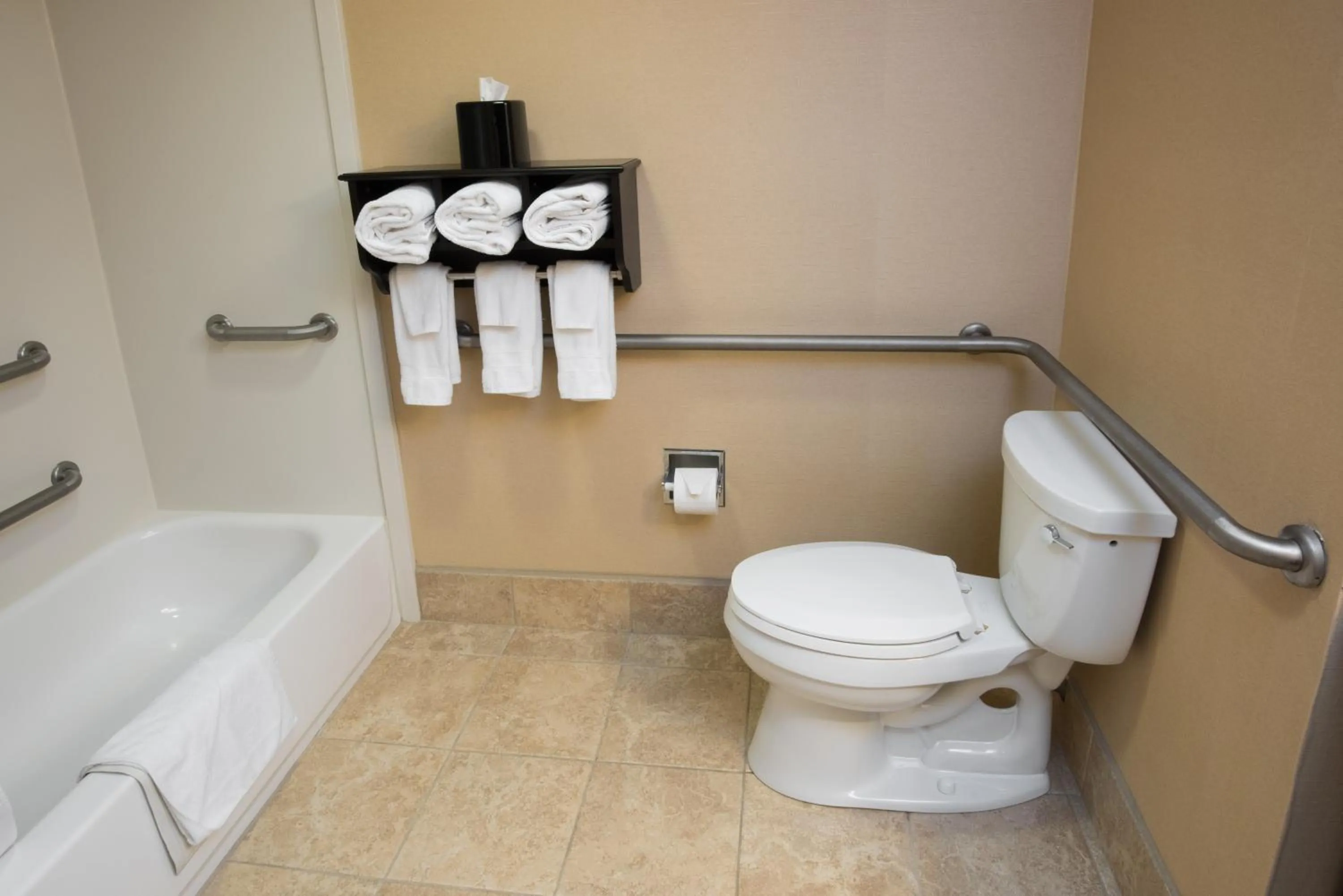 Bathroom in Comfort Inn Saco - Old Orchard Beach