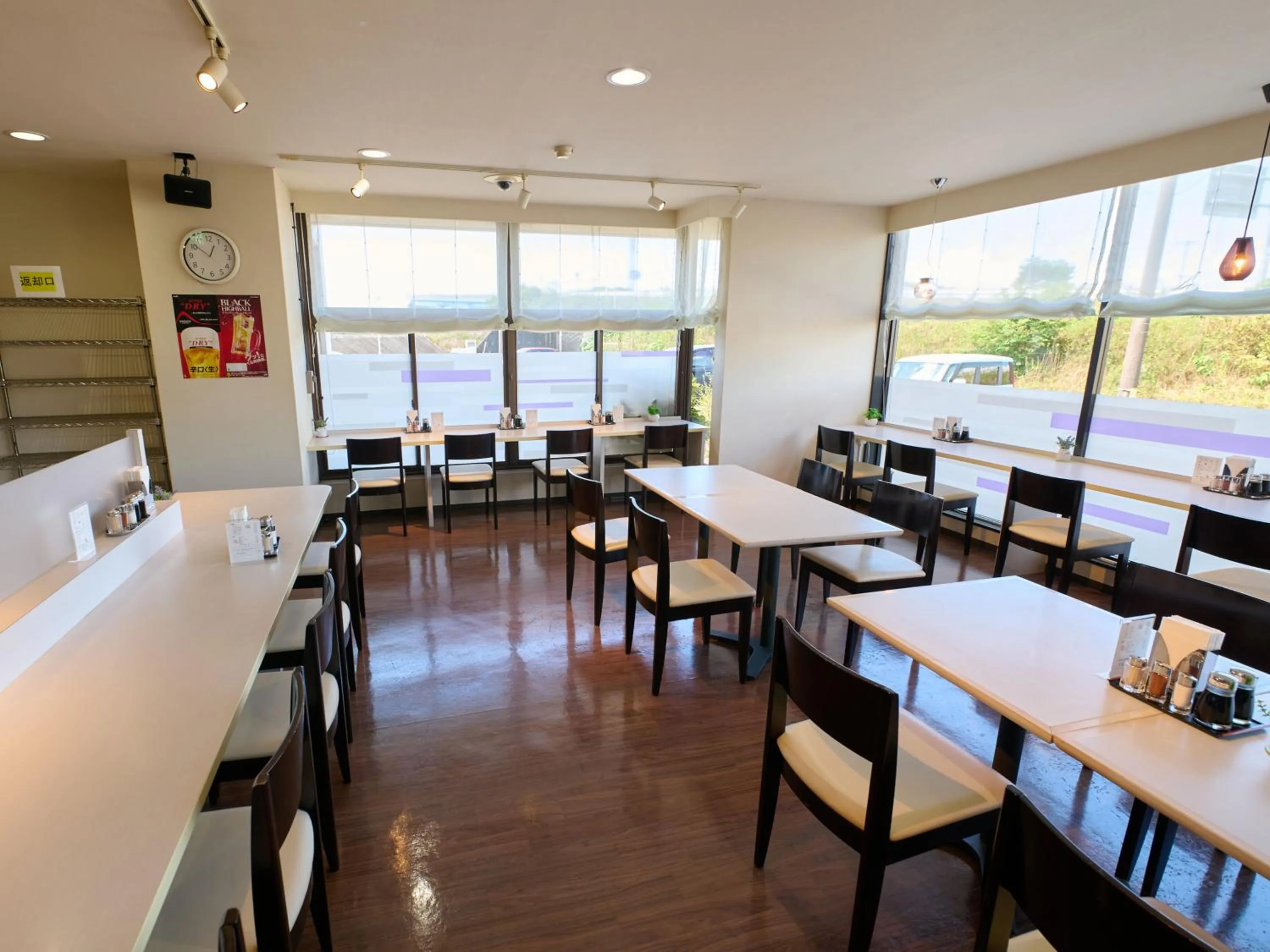 Restaurant/places to eat in Business Hotel Okadaya Bayside