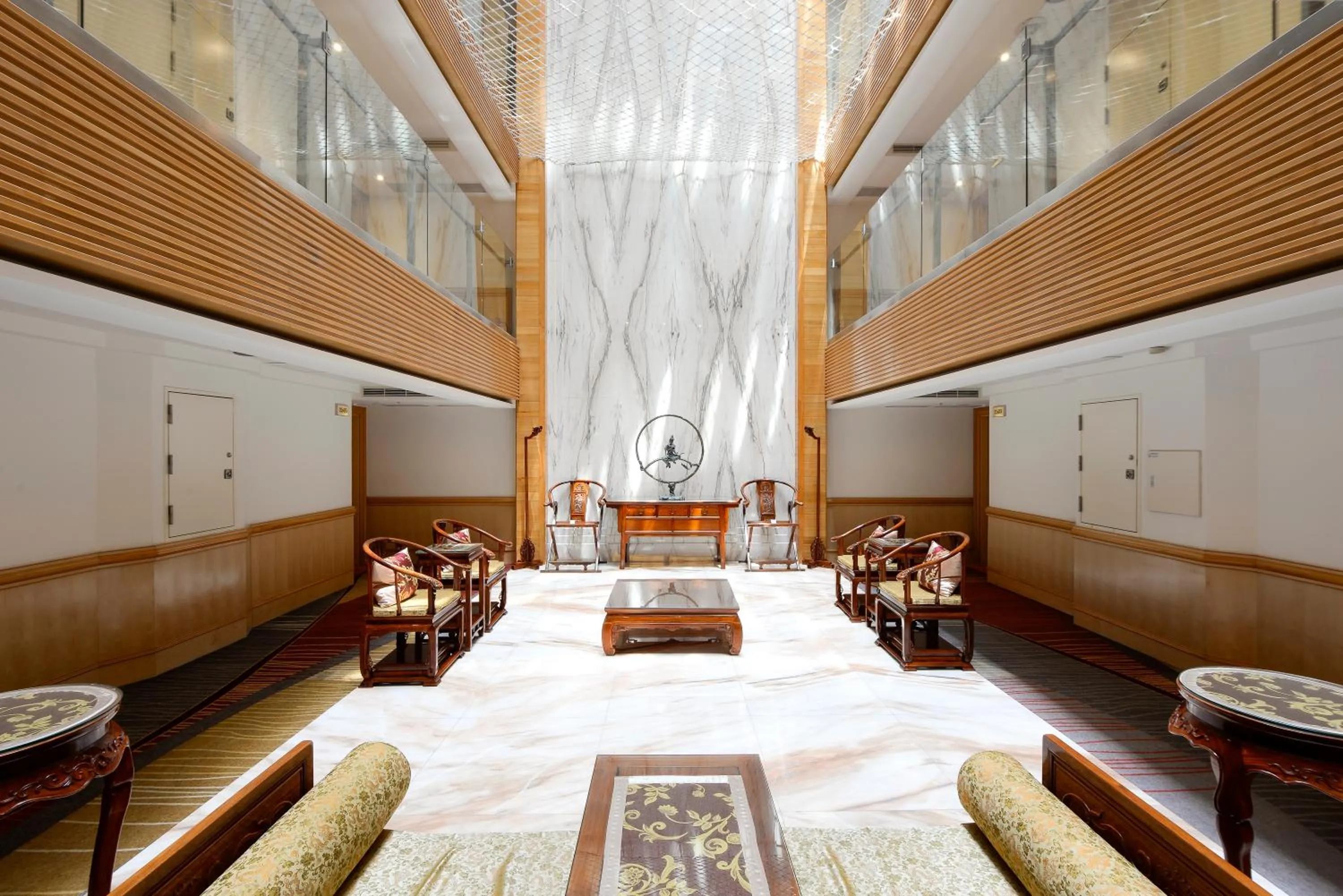 Patio, Bed in Hotel Sunshine