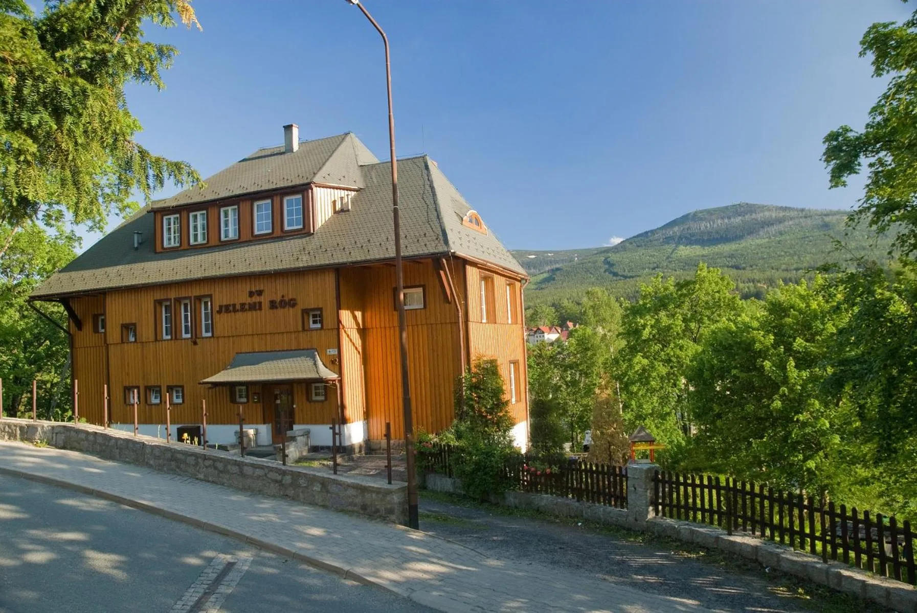 Property building in Pensjonat Jeleni Róg