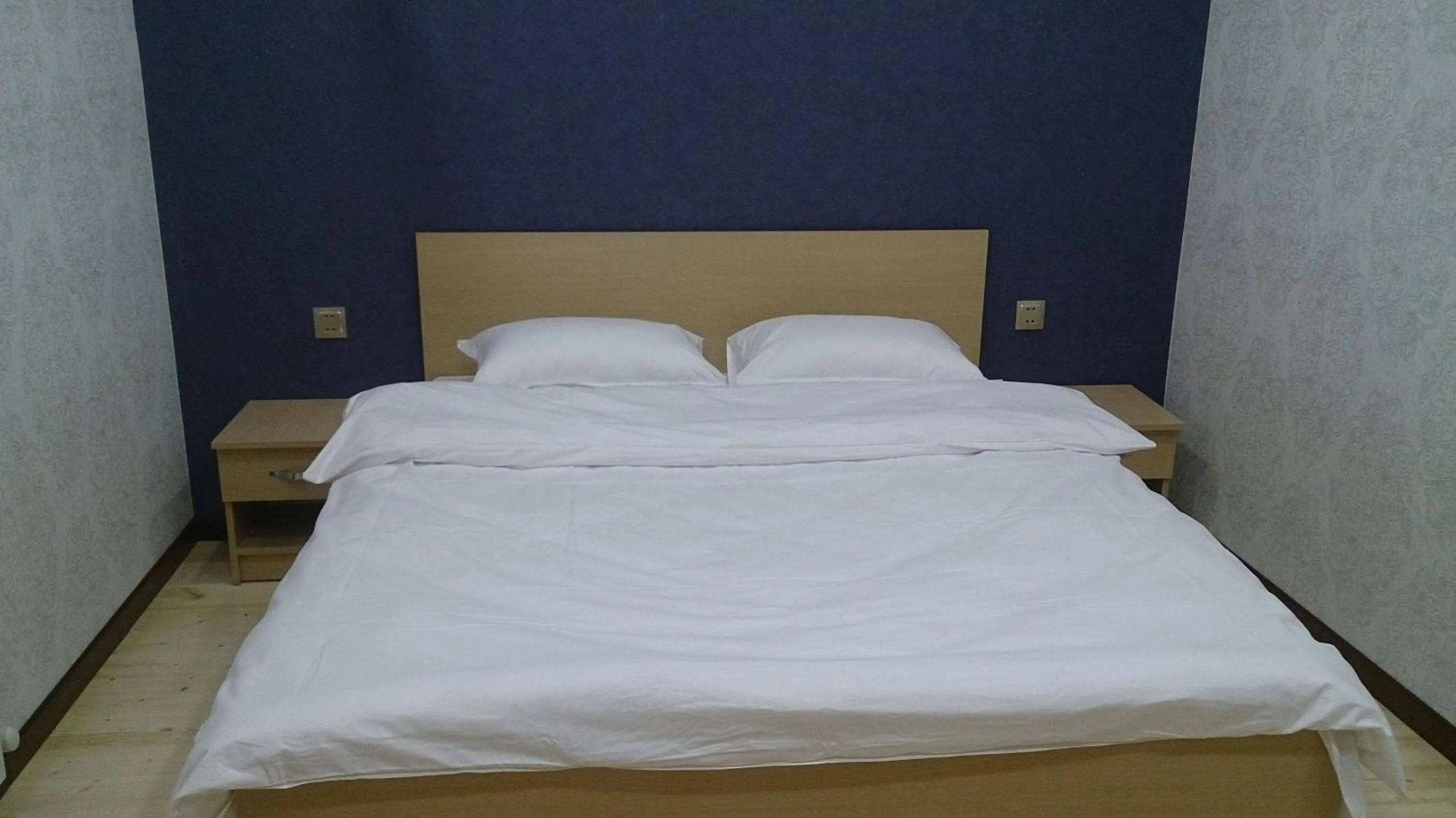 Photo of the whole room, Bed in Baku Butik Mini-Hotel