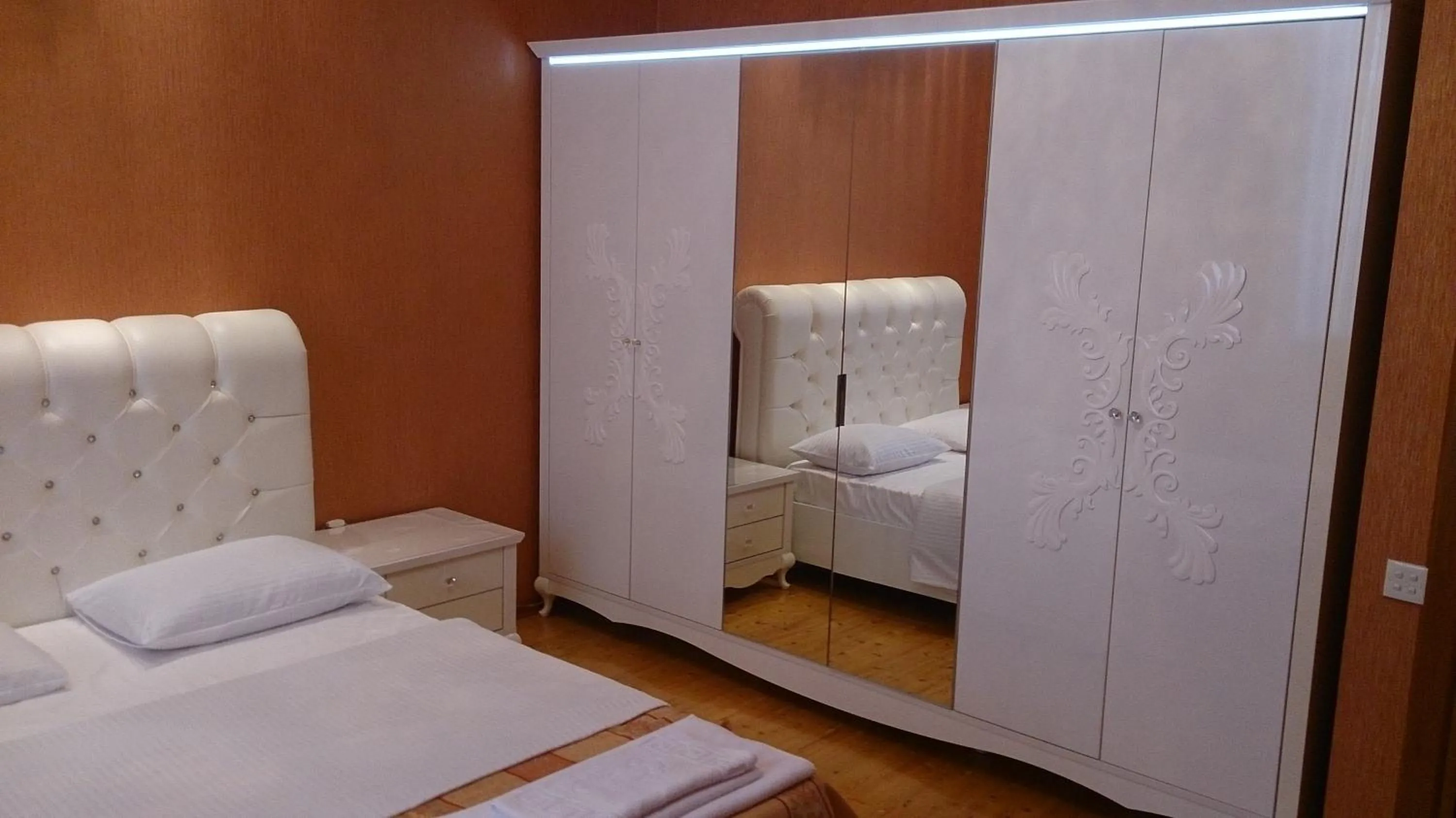 Photo of the whole room, Bed in Baku Butik Mini-Hotel