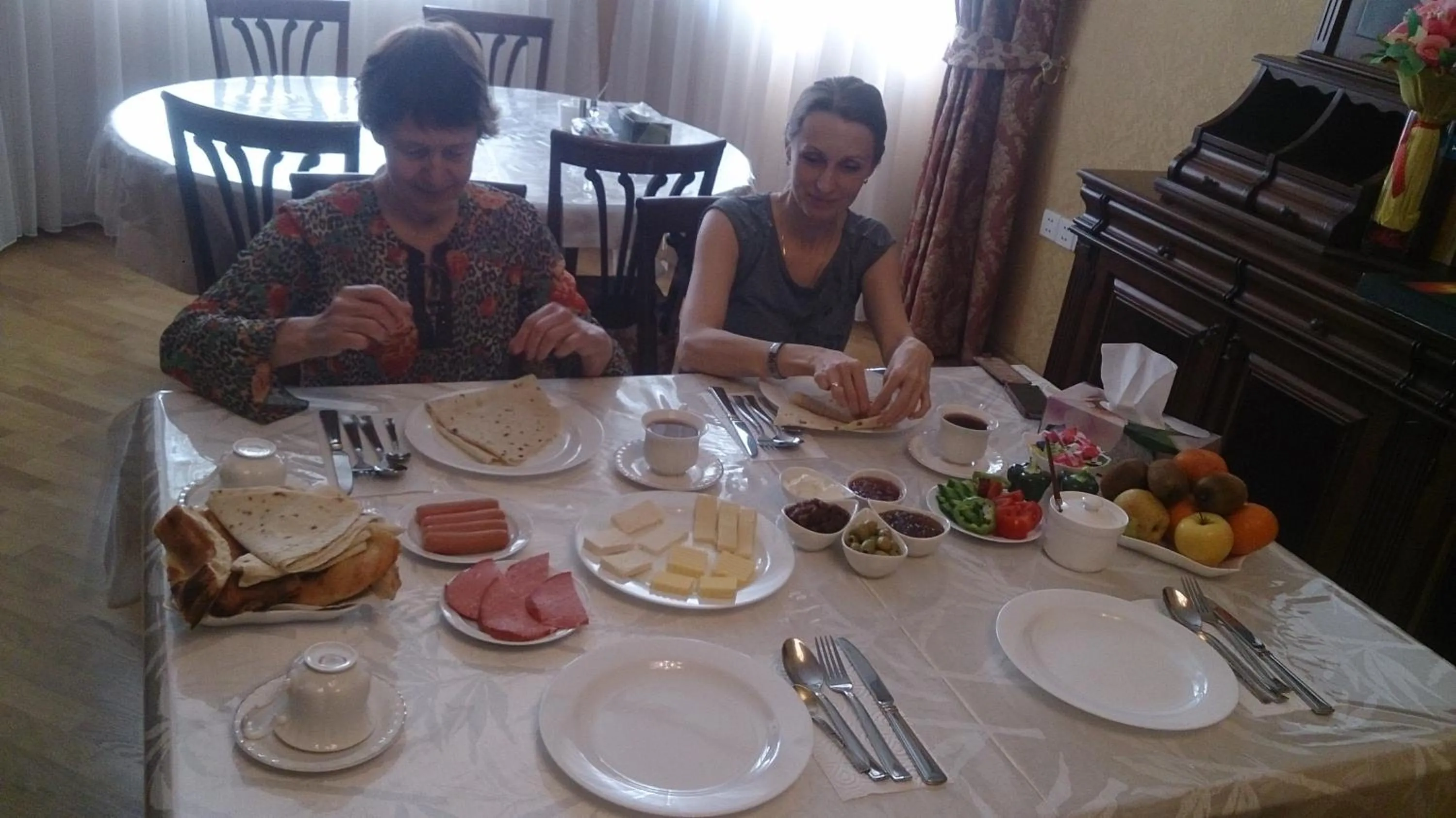 Breakfast in Baku Butik Mini-Hotel