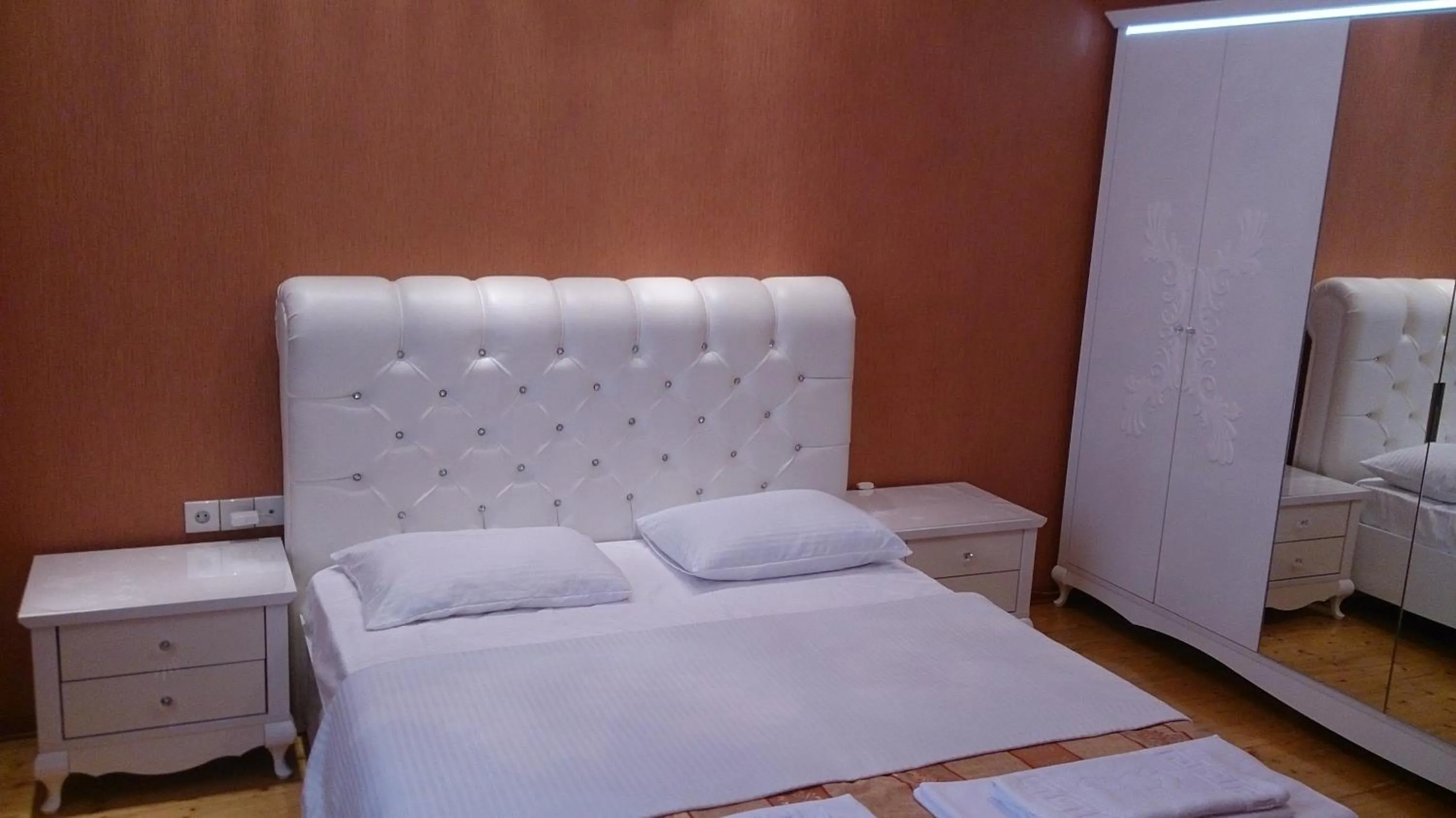 Photo of the whole room, Bed in Baku Butik Mini-Hotel