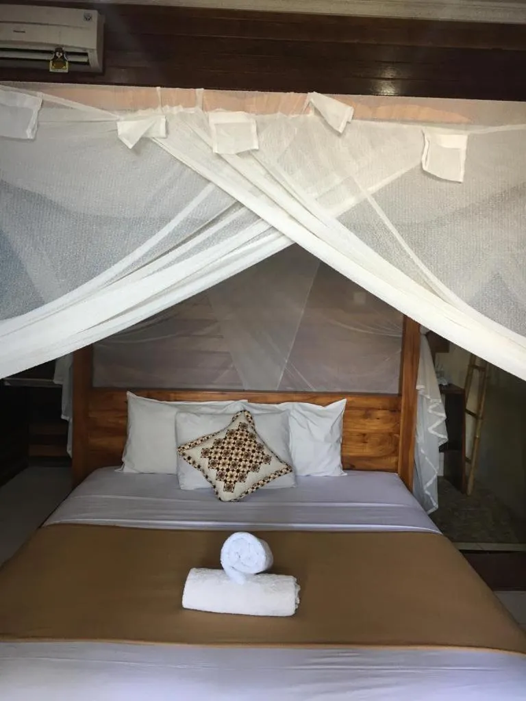 Bed in Linda Beach Hotel