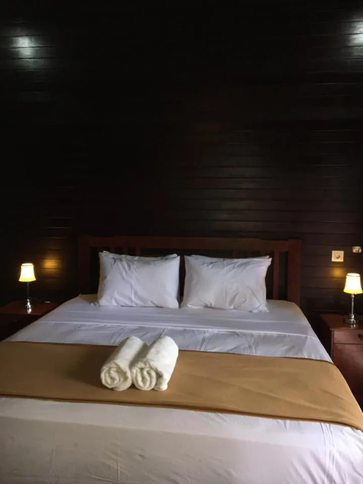 Bed in Linda Beach Hotel