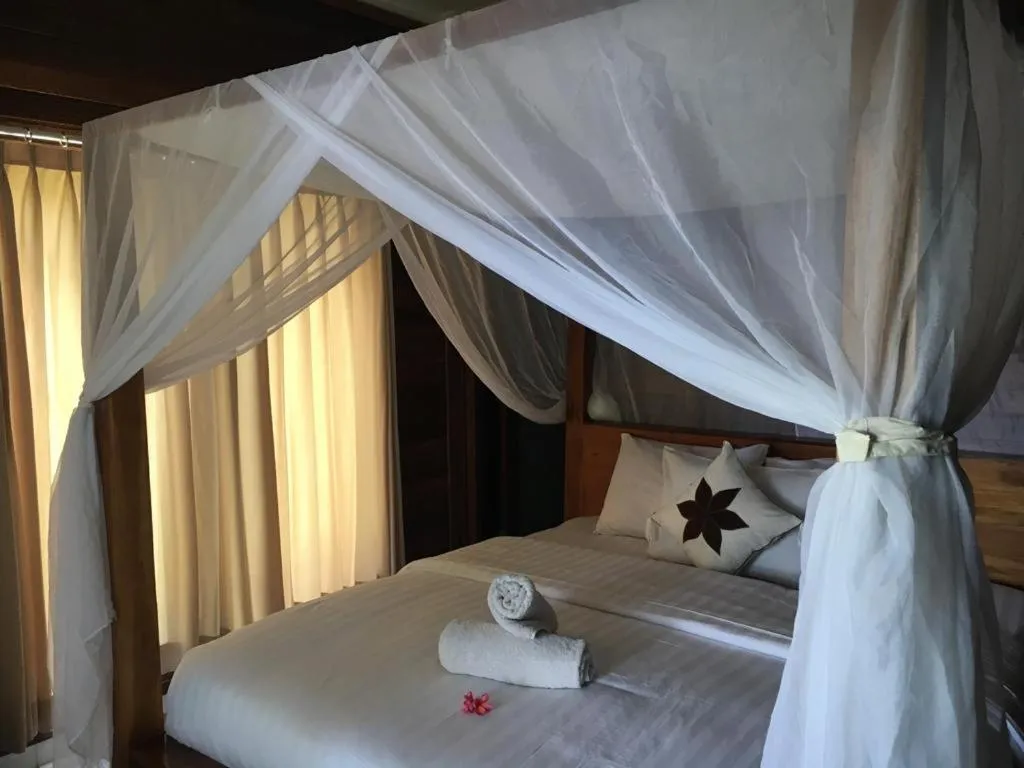 Bed in Linda Beach Hotel