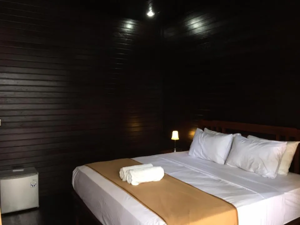 Bed in Linda Beach Hotel