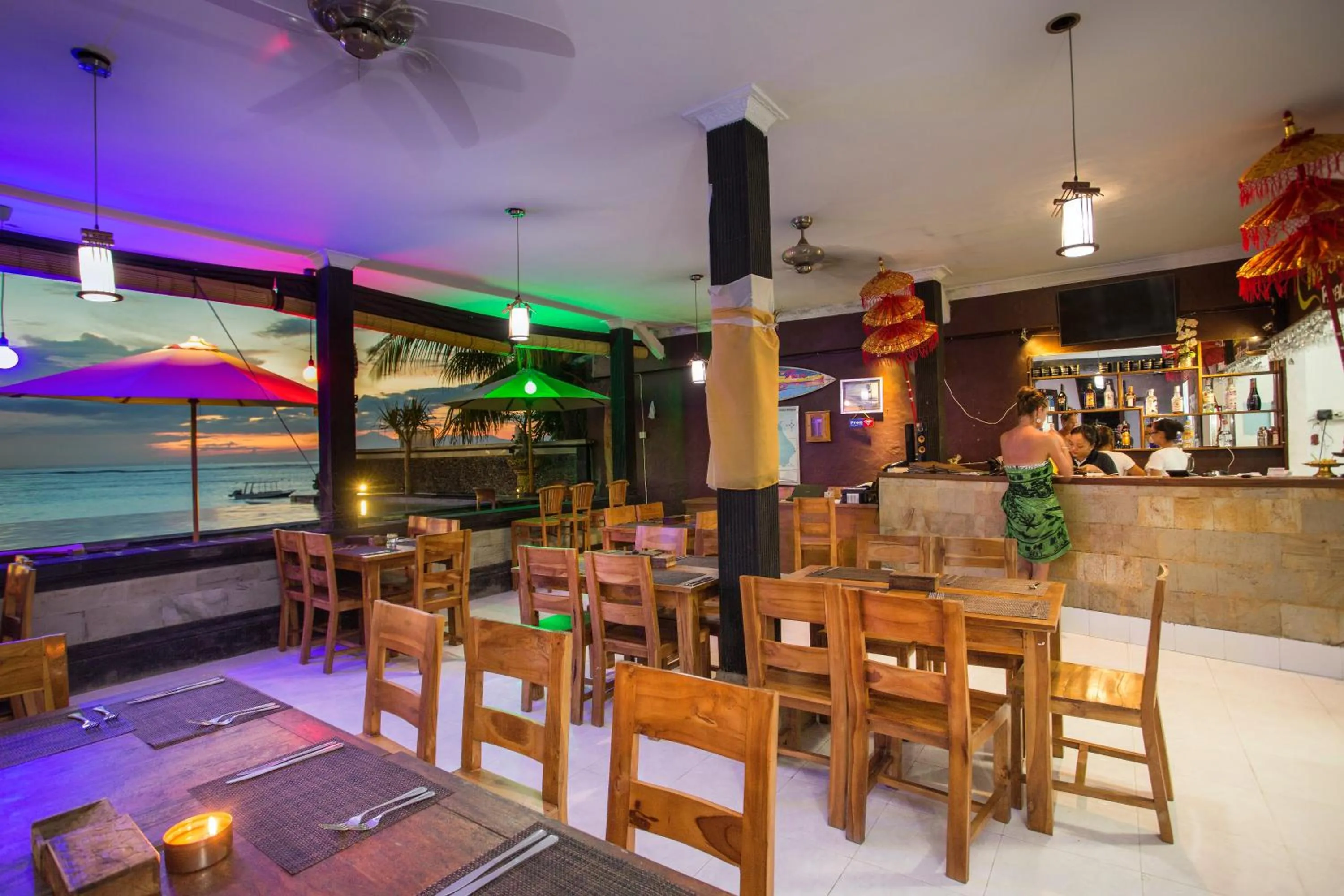 Restaurant/places to eat in Linda Beach Hotel