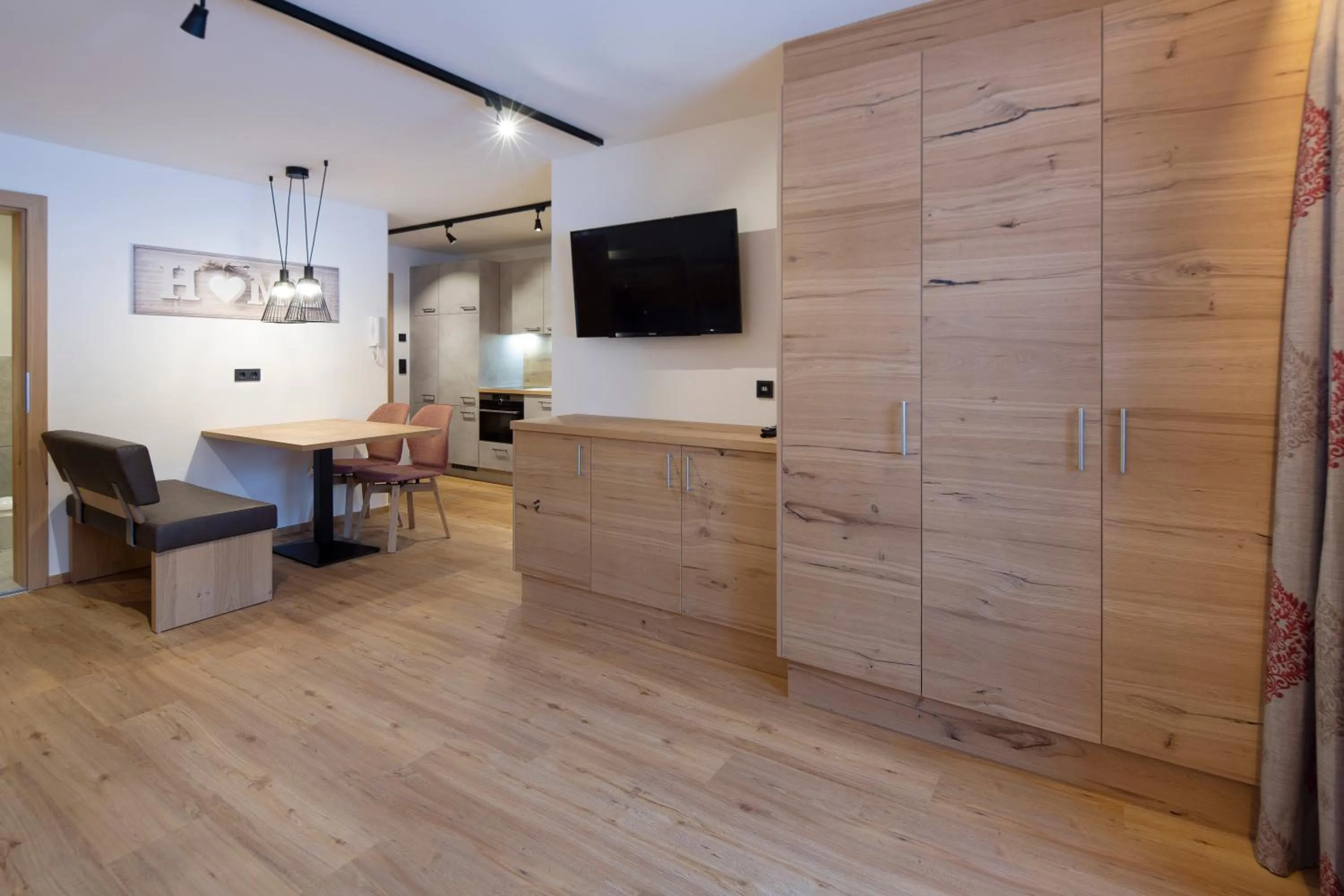 Kitchen or kitchenette in Hotel Gasthof Obermair