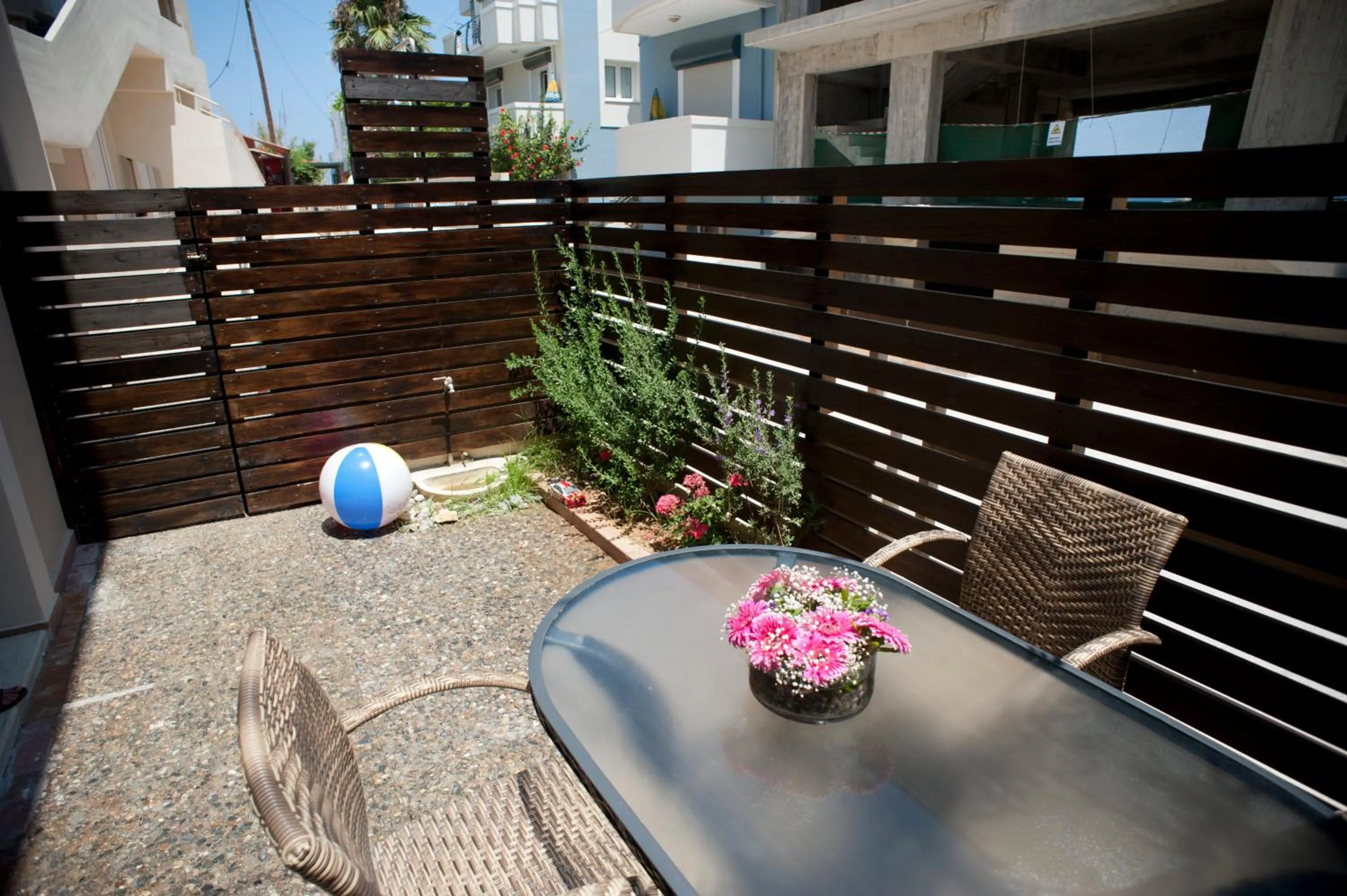 Balcony/Terrace in Corinna Mare