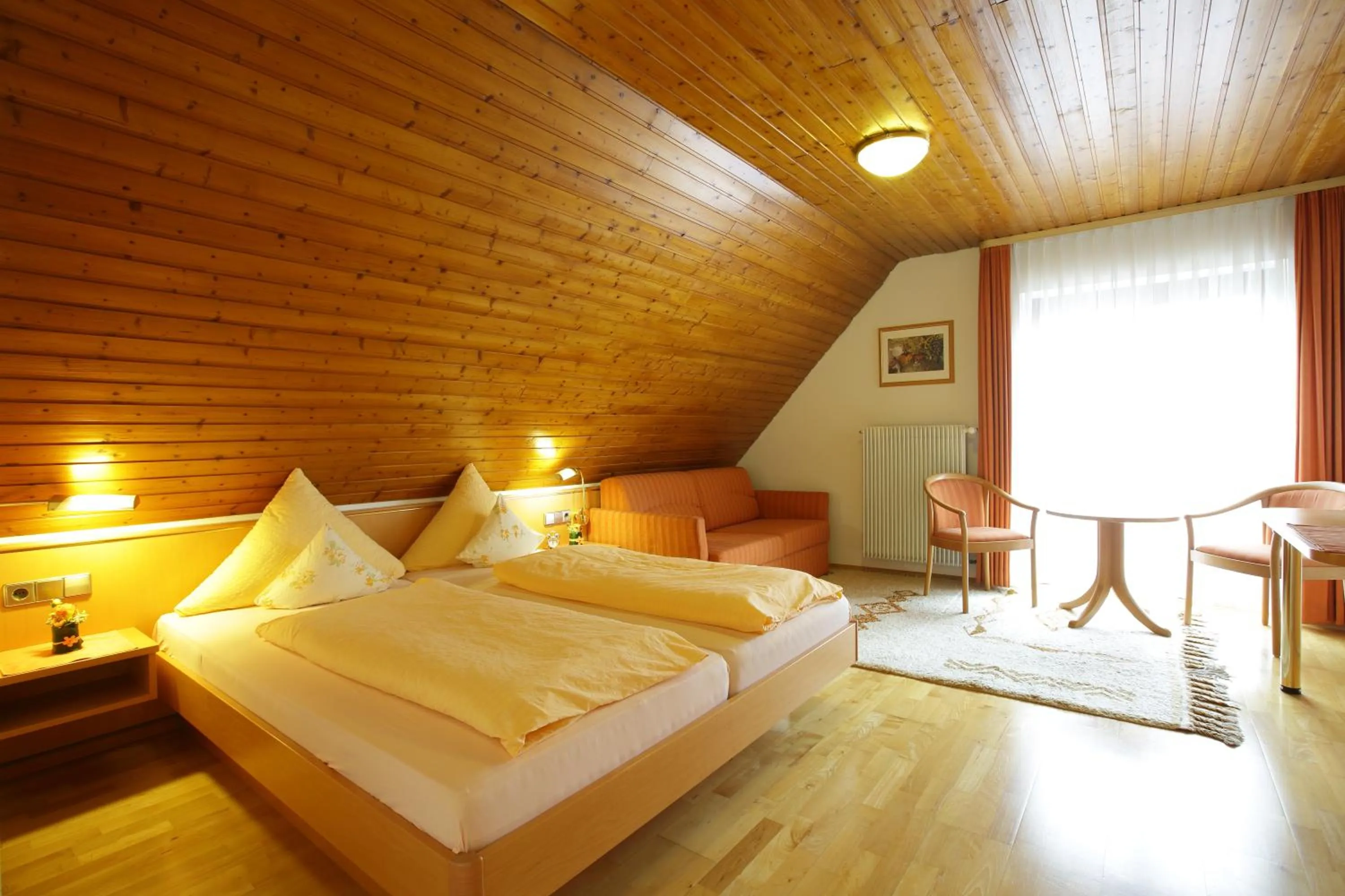 Photo of the whole room, Bed in Hotel-Restaurant Gasthof Adler