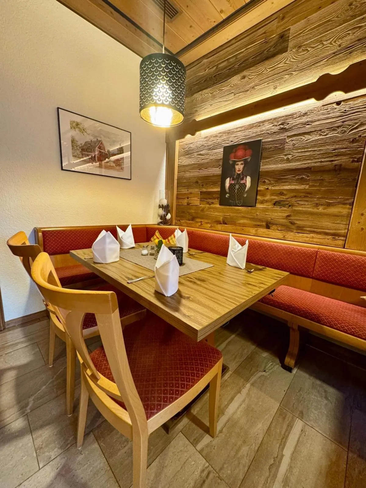 Restaurant/places to eat in Hotel-Restaurant Gasthof Adler