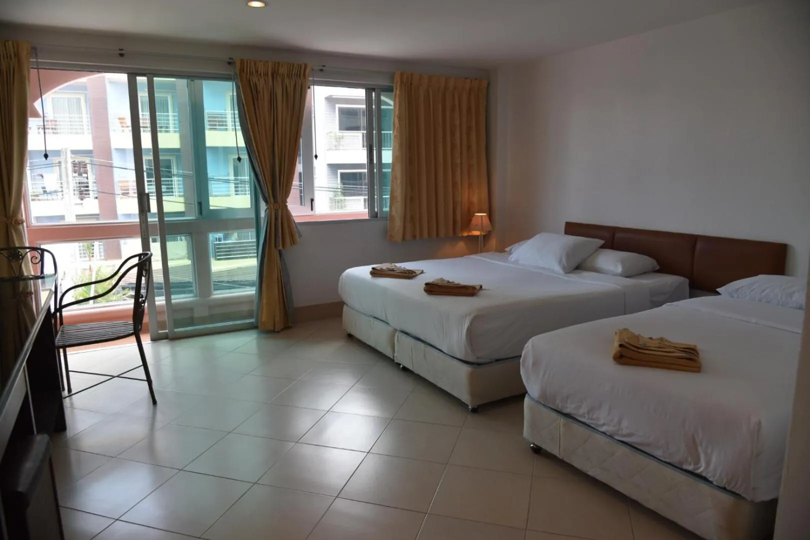 Balcony/Terrace, Bed in Baan Petcharat