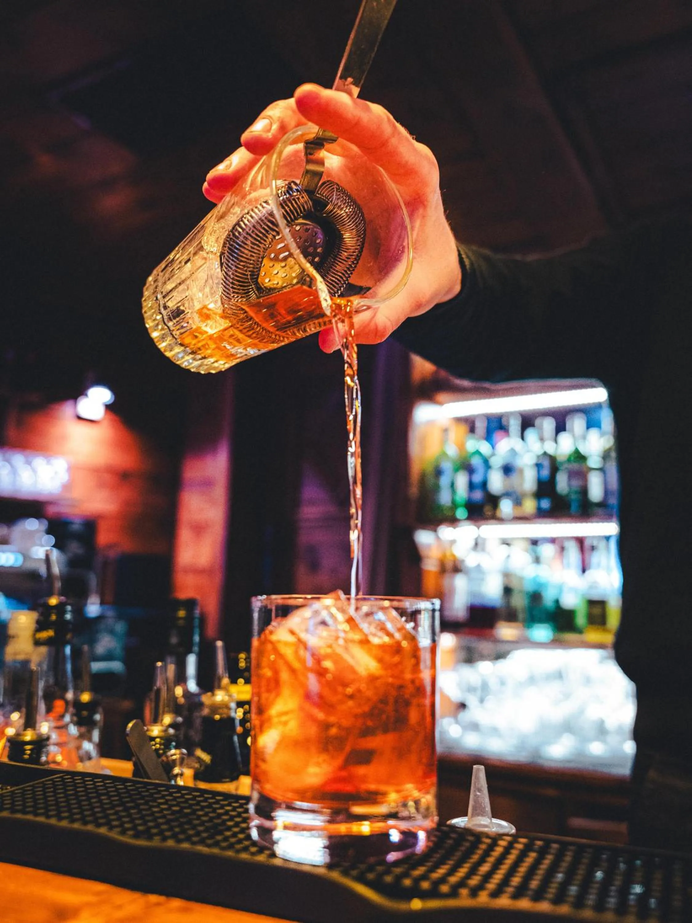 Lounge or bar in Hotel Mont Vallon