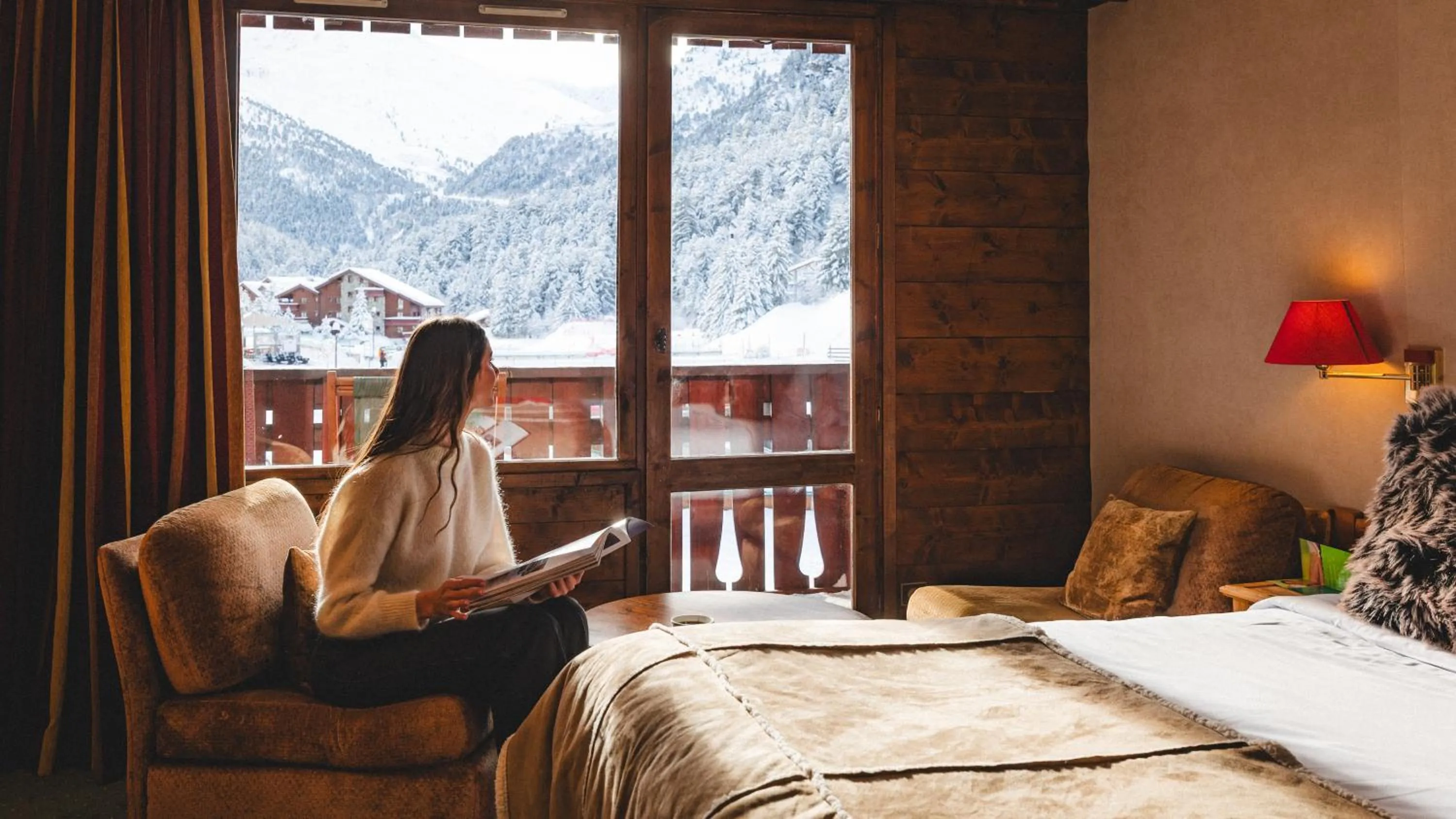 Bedroom, Bed in Hotel Mont Vallon
