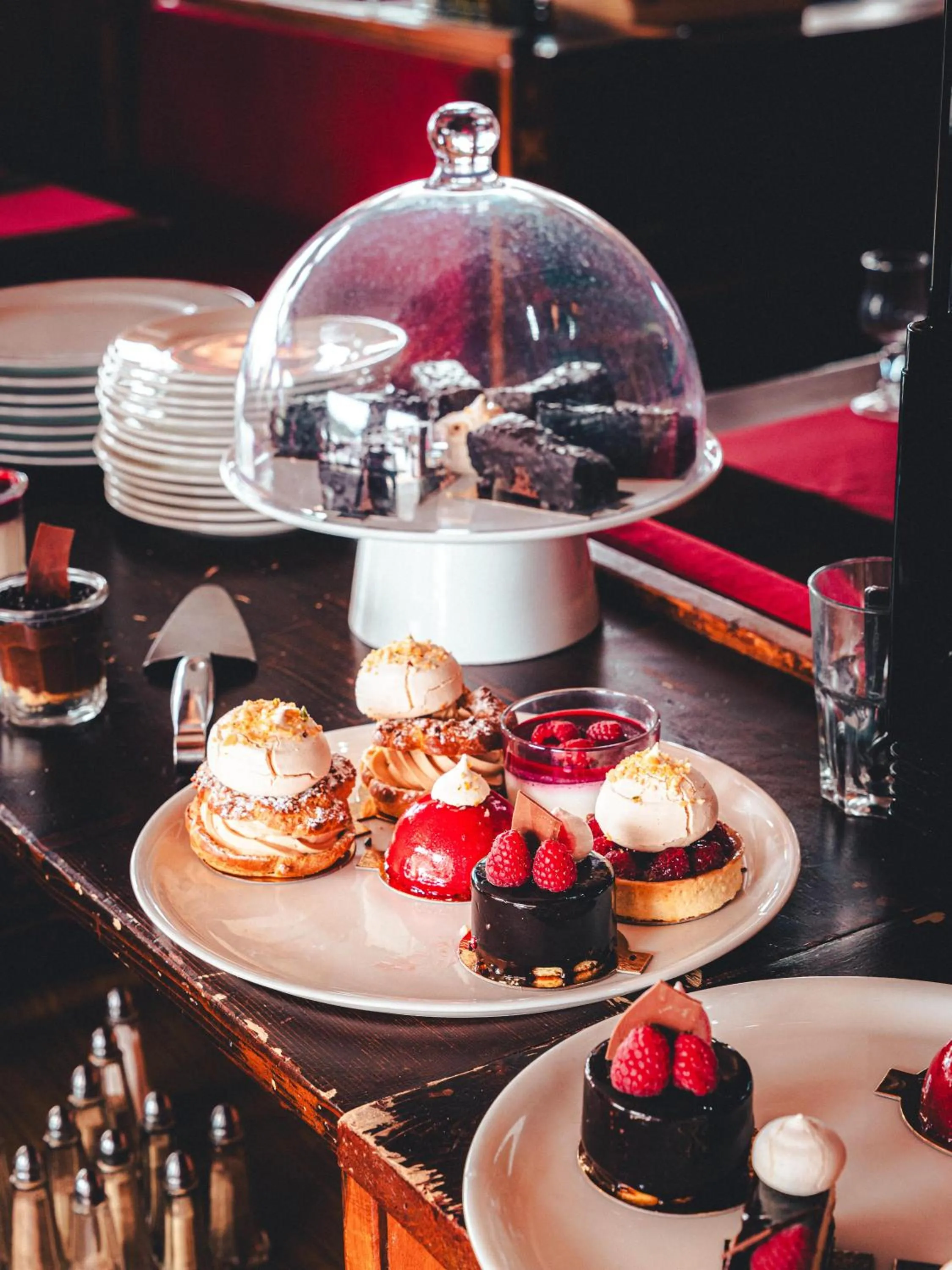 Food in Hotel Mont Vallon