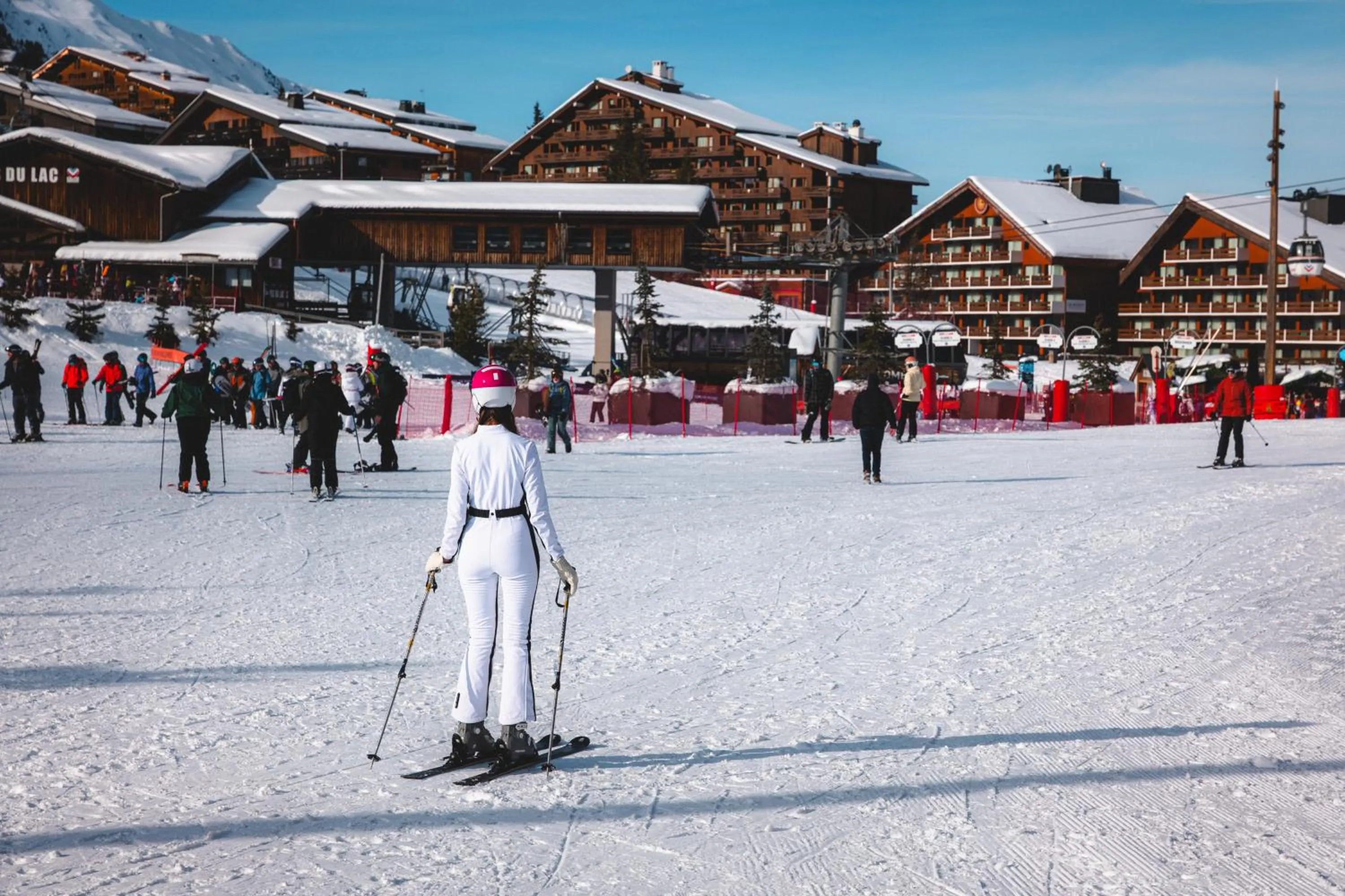 Skiing in Hotel Mont Vallon