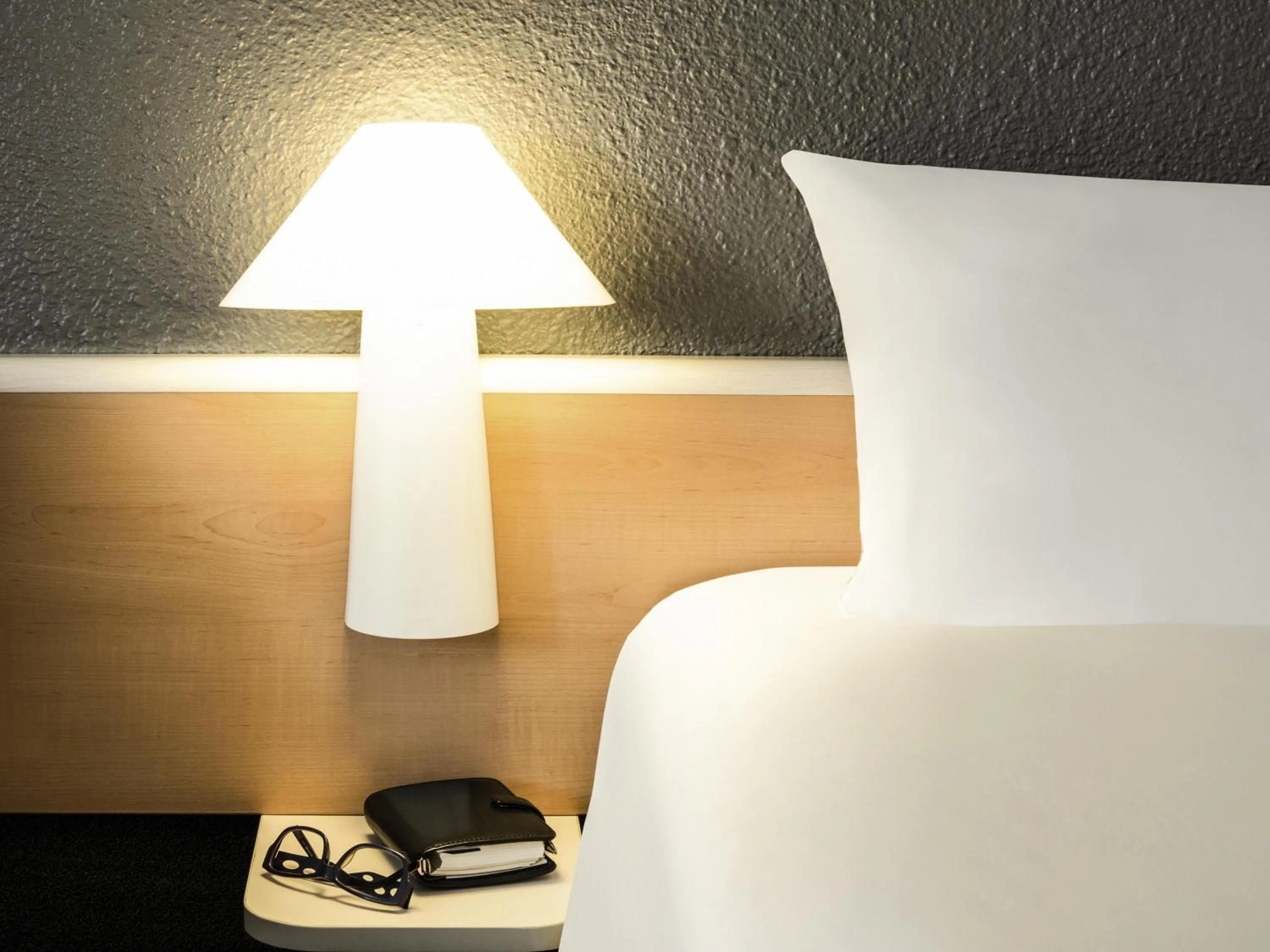 Bedroom, Bed in Ibis Orly Chevilly Tram 7