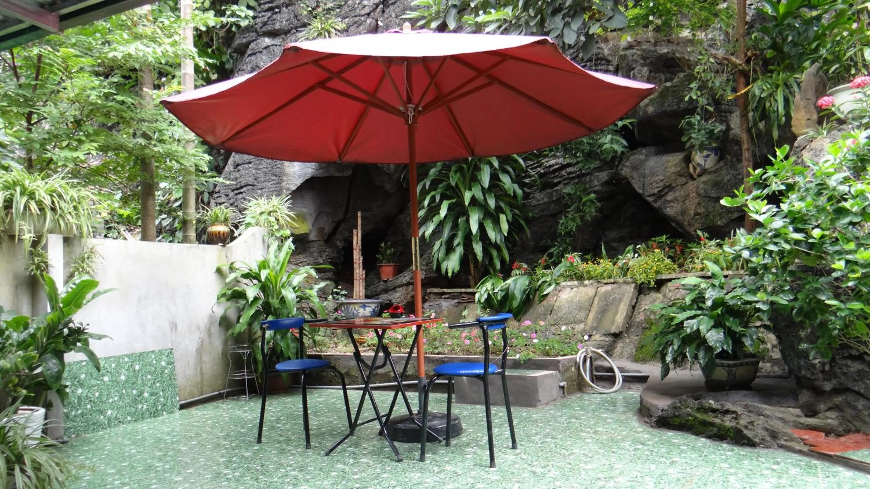 Garden in Huong Thao 2 Hotel