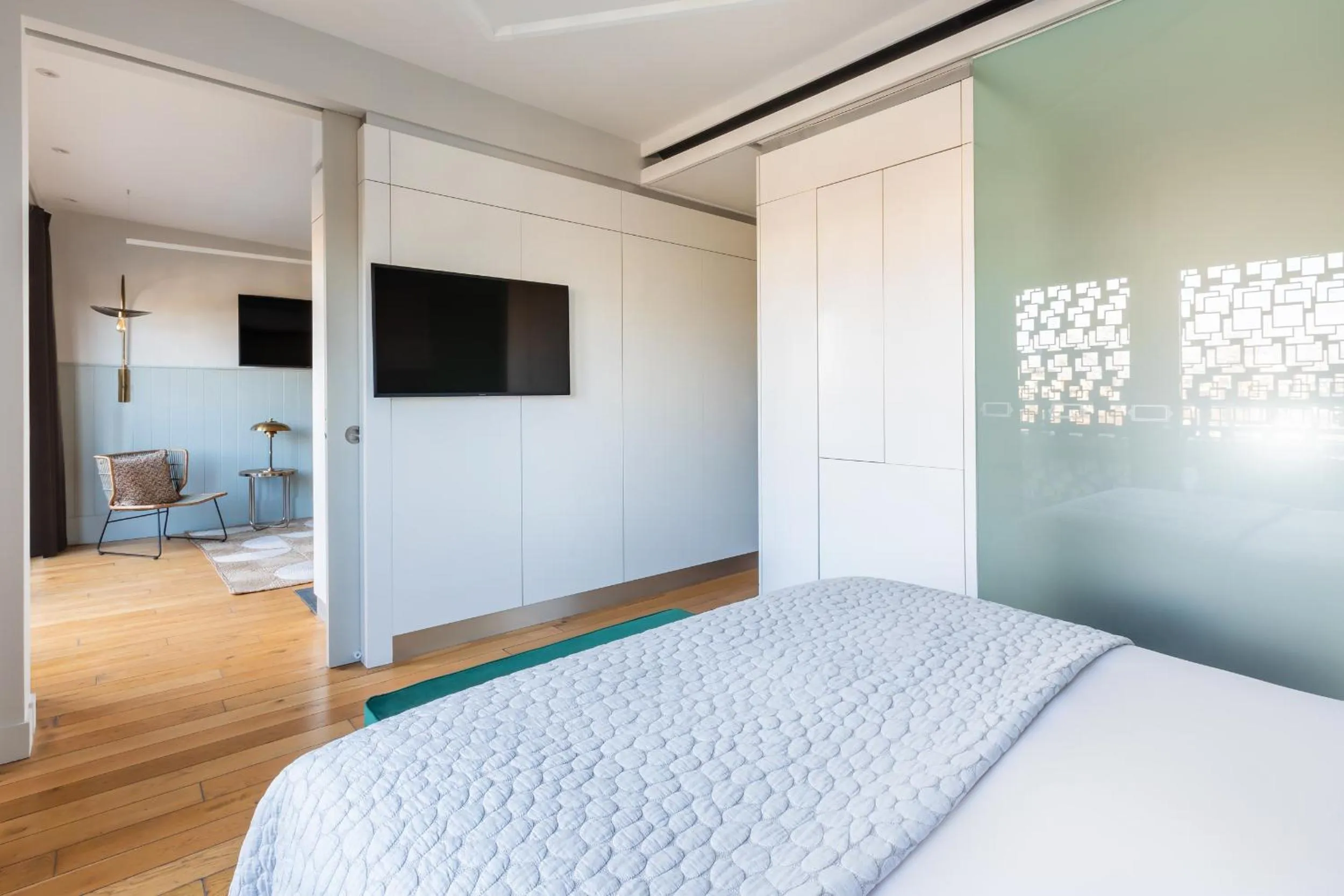 Bedroom, Bed in Town Hall Hotel - Shoreditch