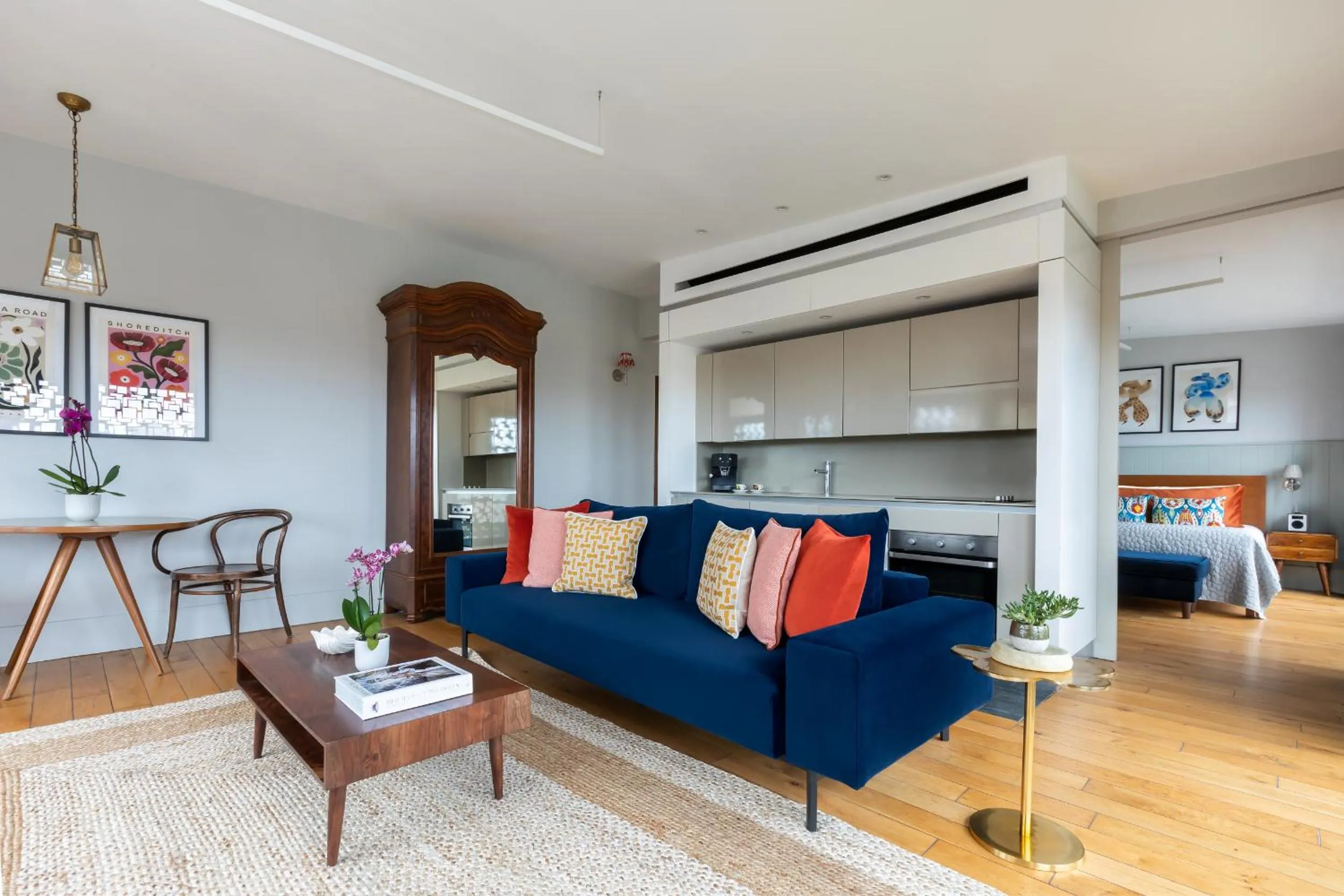 Kitchen or kitchenette, Bed in Town Hall Hotel - Shoreditch