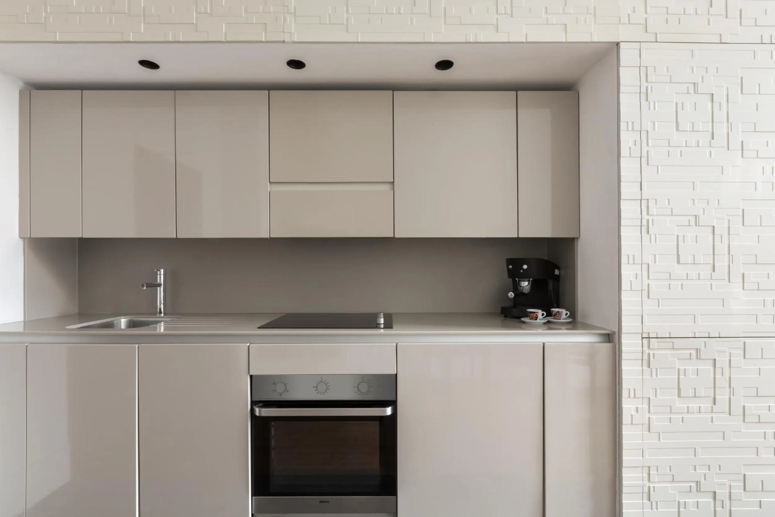 Kitchen or kitchenette in Town Hall Hotel - Shoreditch