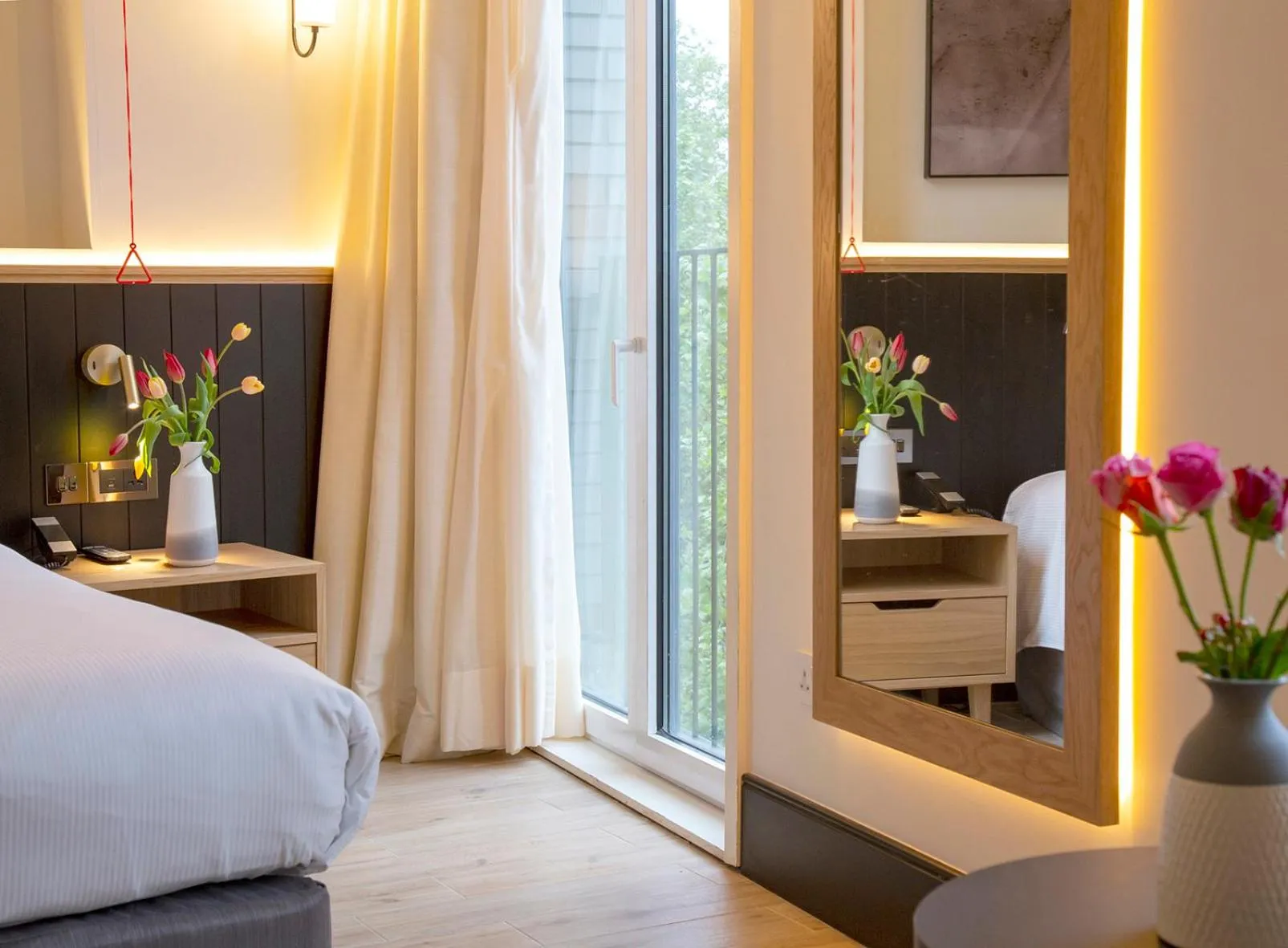 Bedroom, Bed in H10 London Waterloo