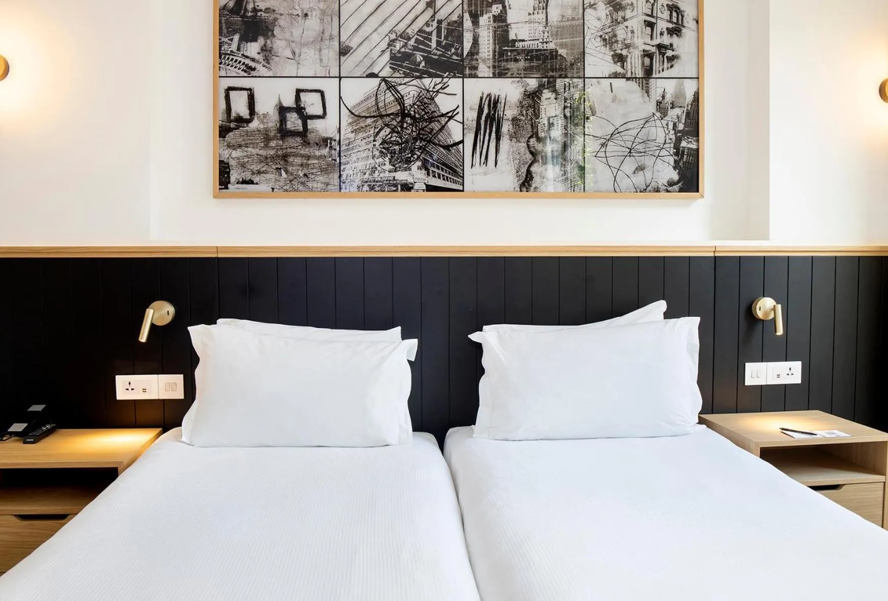 Bedroom, Bed in H10 London Waterloo