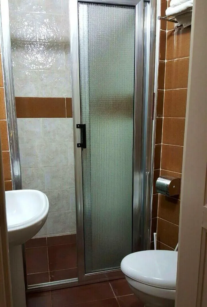 Bathroom in Hotel la brise