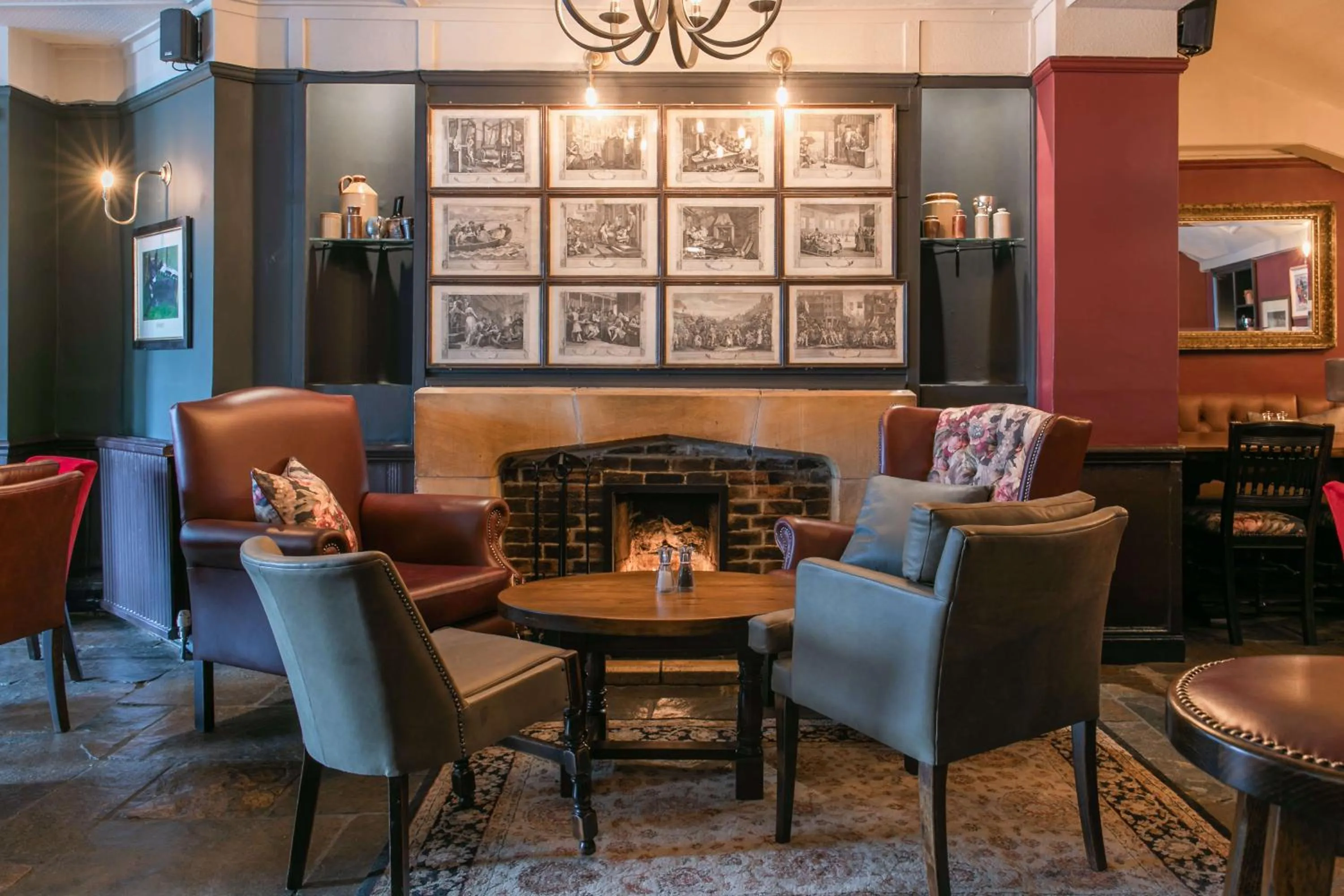 Lobby or reception in Rose And Crown Hotel